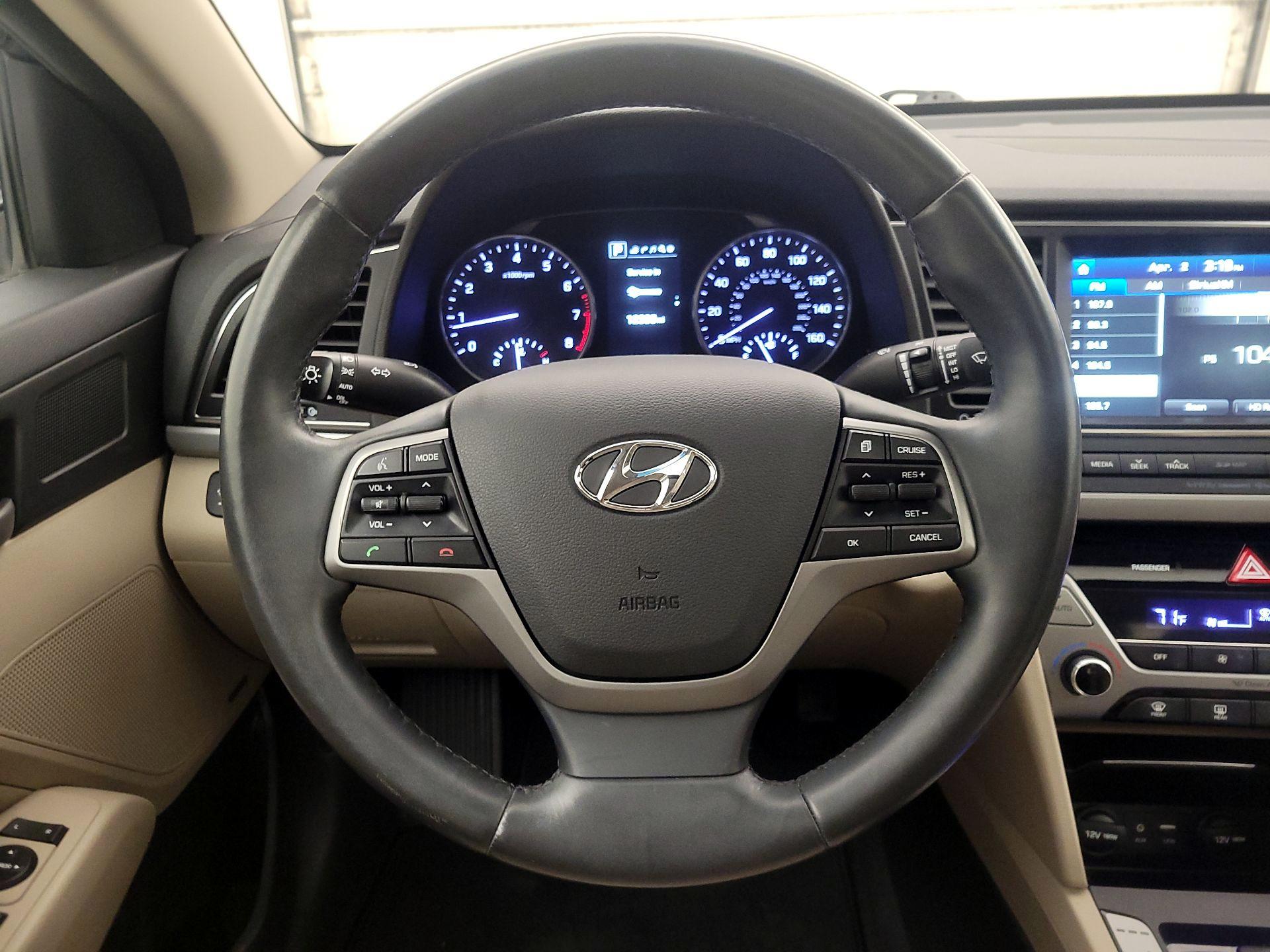 Thumbnail: 2017 Hyundai Elantra - 10