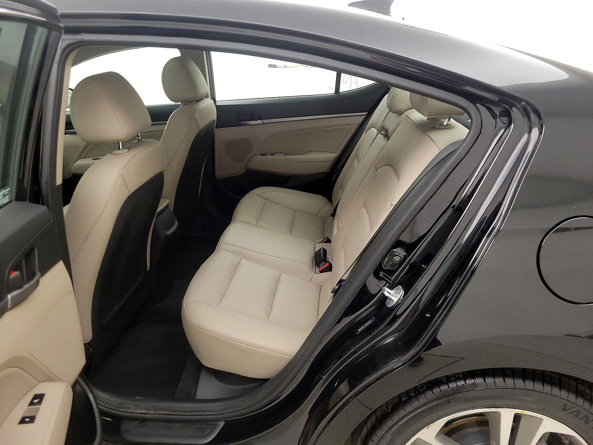 Thumbnail: 2017 Hyundai Elantra - 20