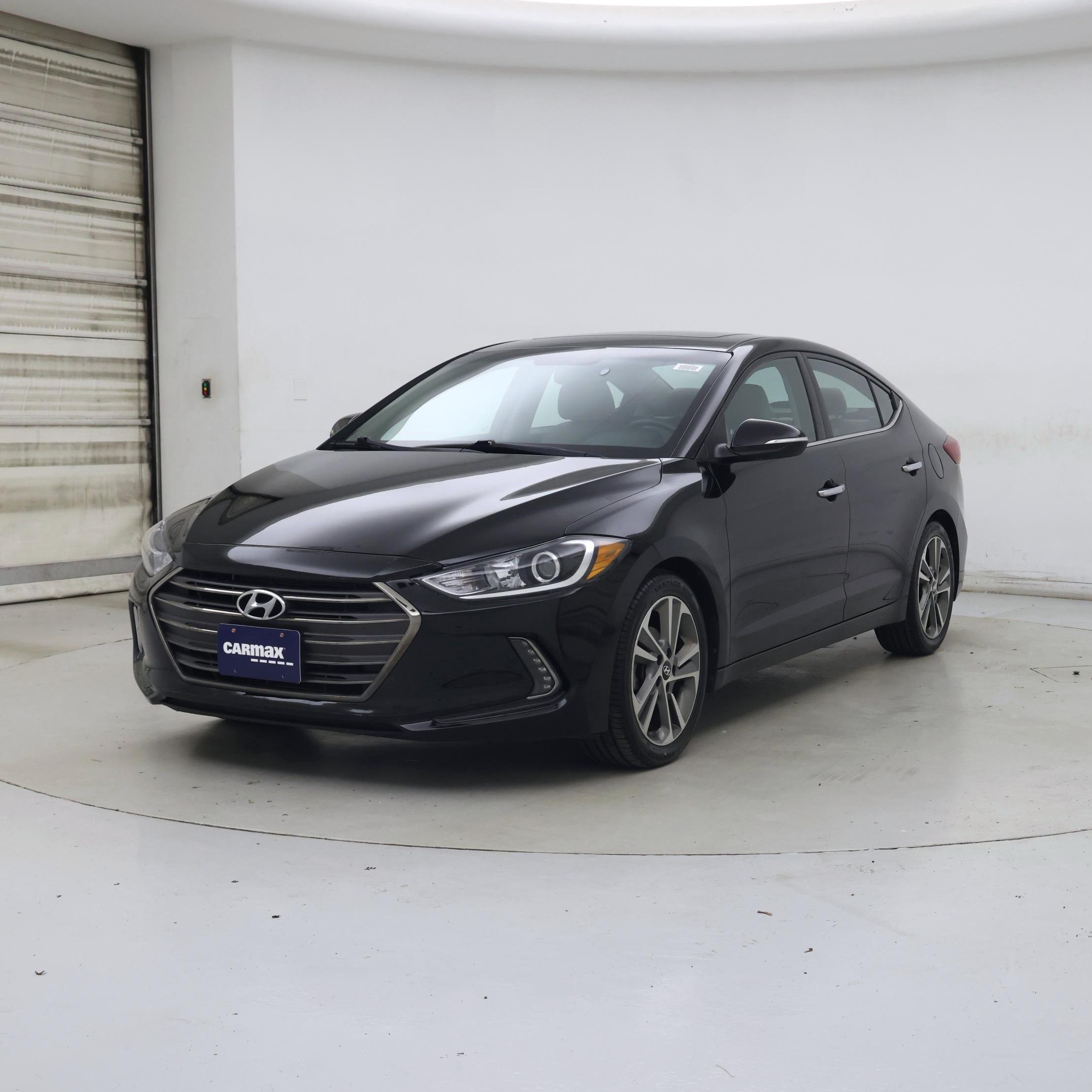 Thumbnail: 2017 Hyundai Elantra - 4