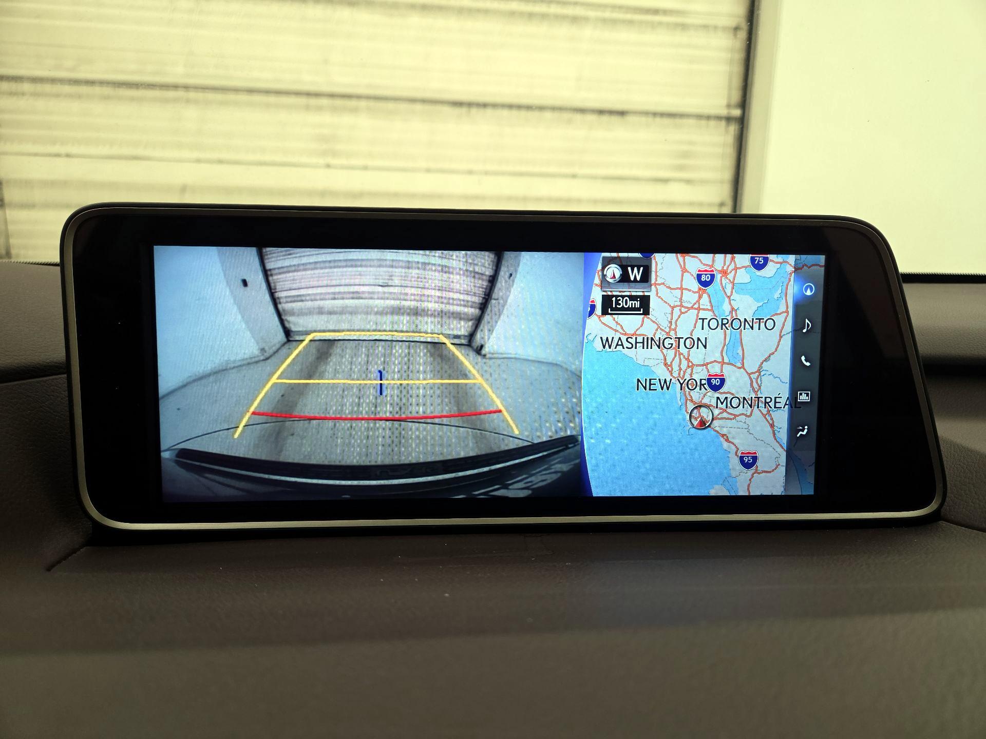 Thumbnail: 2017 Lexus RX - 15