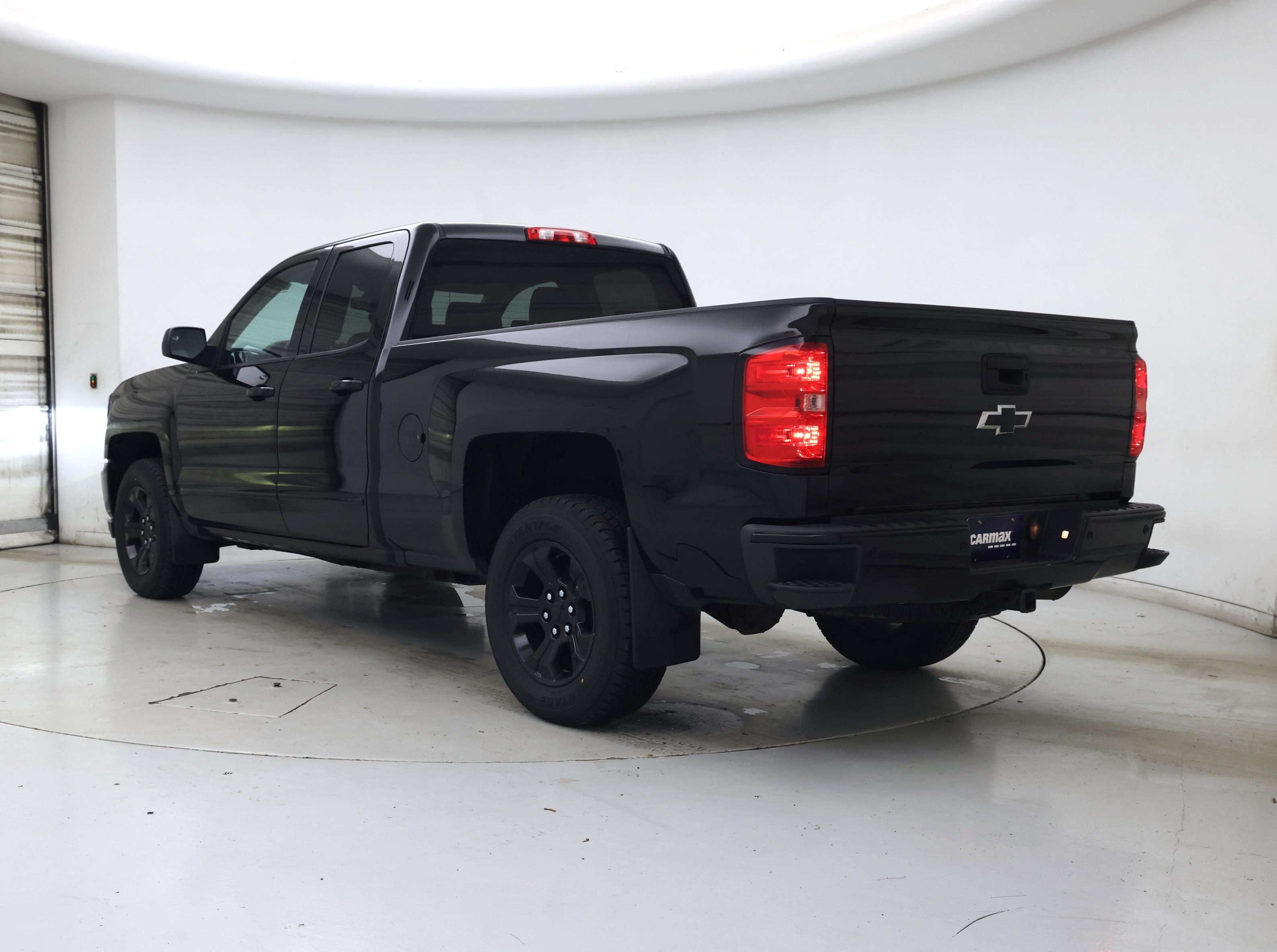 Thumbnail: 2019 Chevrolet Silverado 1500 - 2