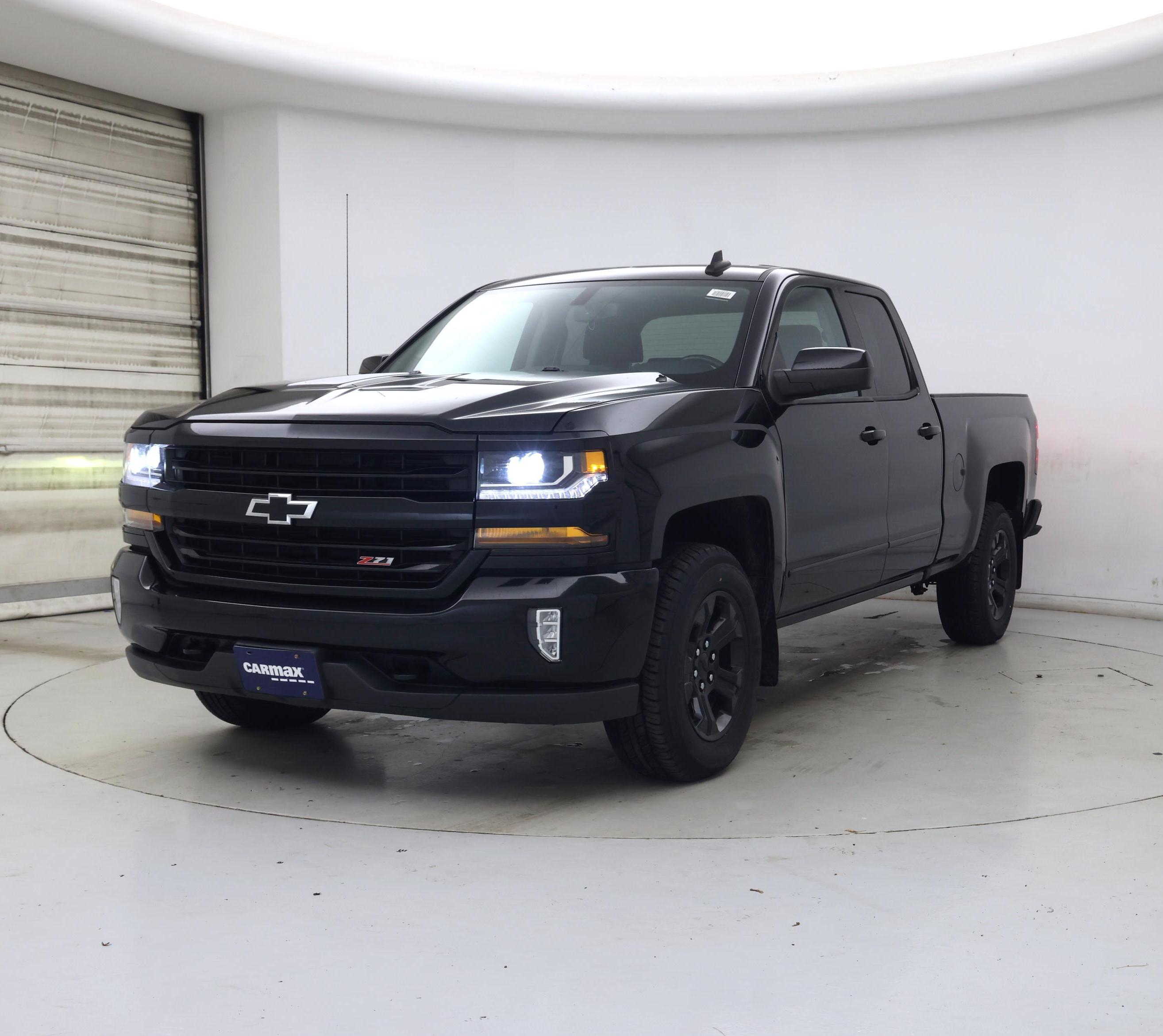 Thumbnail: 2019 Chevrolet Silverado 1500 - 4