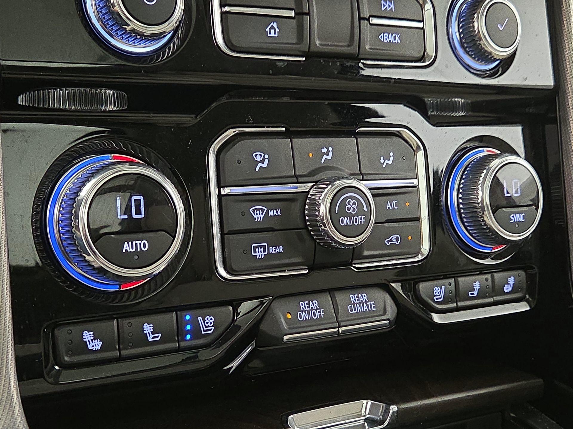 Thumbnail: 2021 GMC Yukon - 17