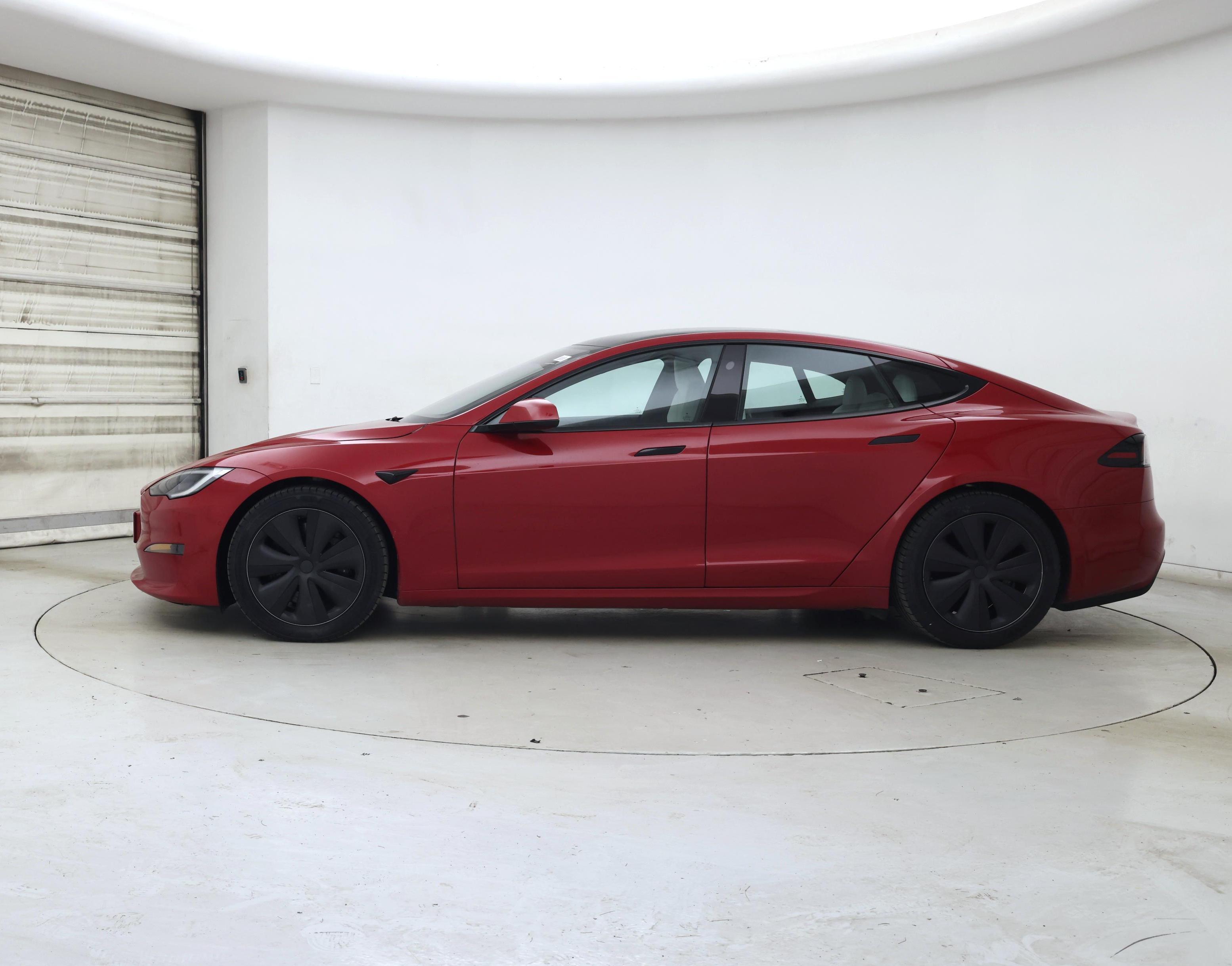 Thumbnail: 2023 Tesla Model S - 3