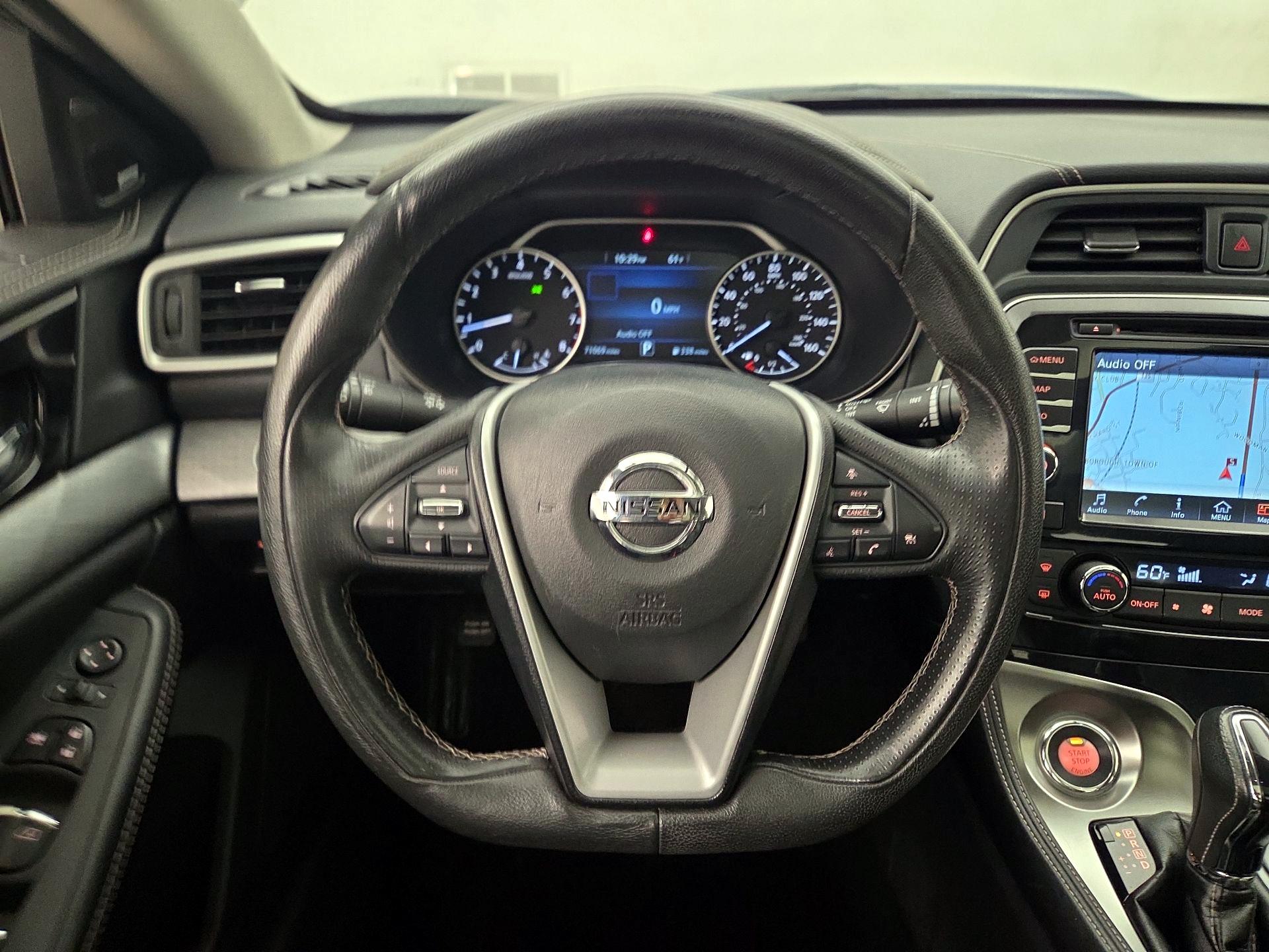 Thumbnail: 2017 Nissan Maxima - 10