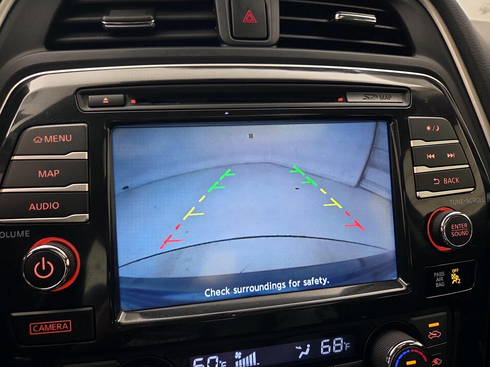 Thumbnail: 2017 Nissan Maxima - 15