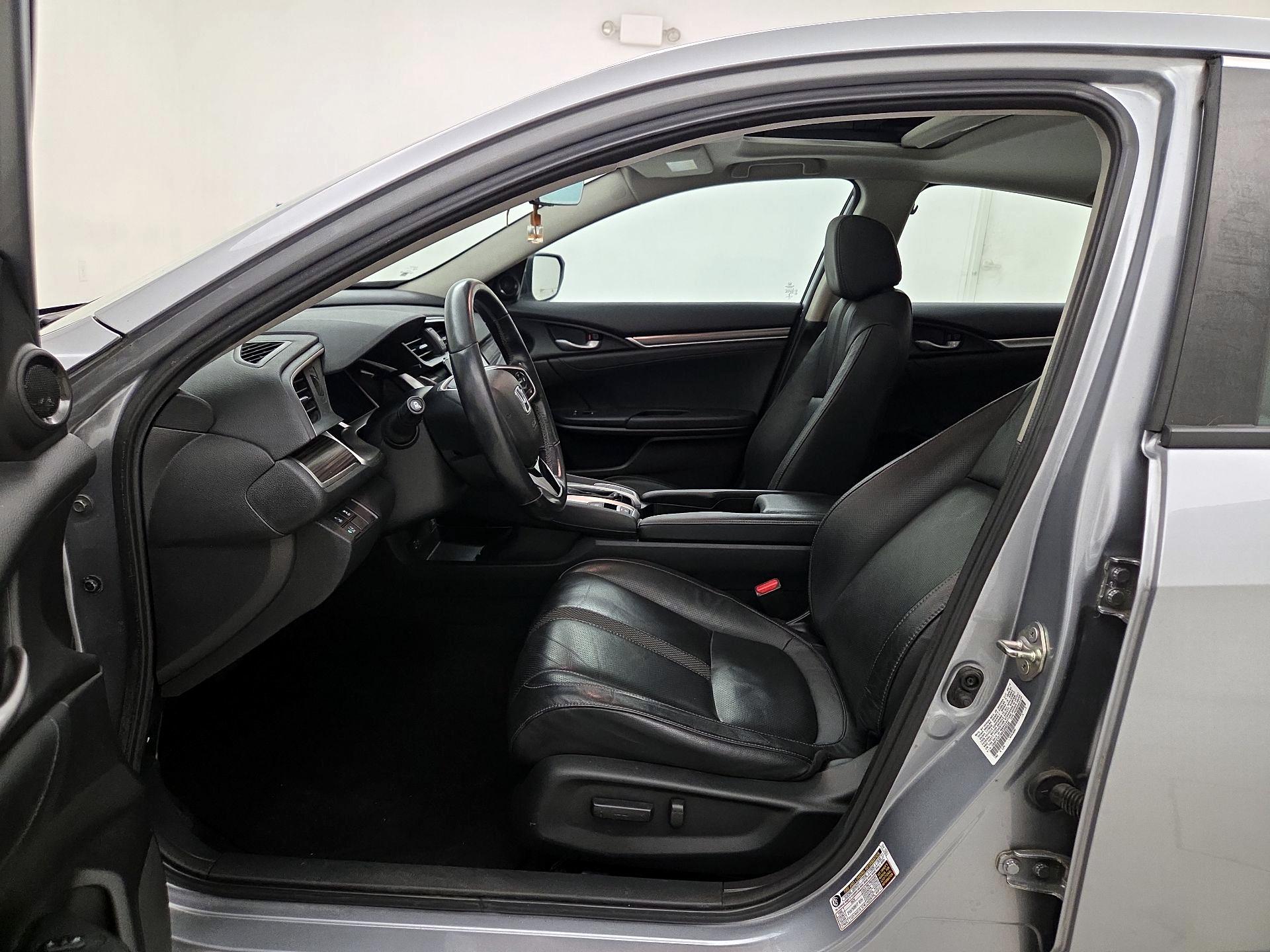 Thumbnail: 2019 Honda Civic - 11