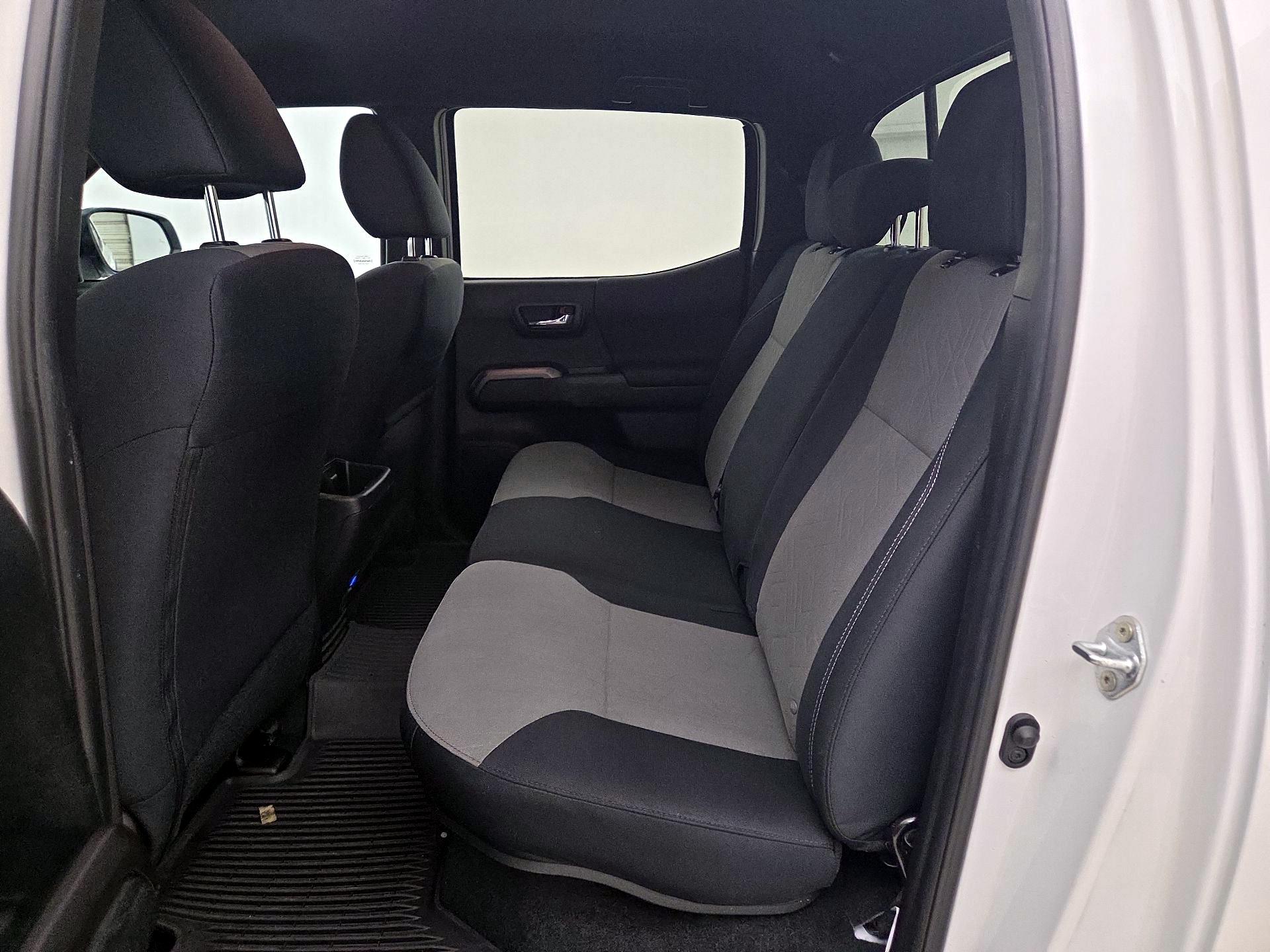 Thumbnail: 2023 Toyota Tacoma - 19