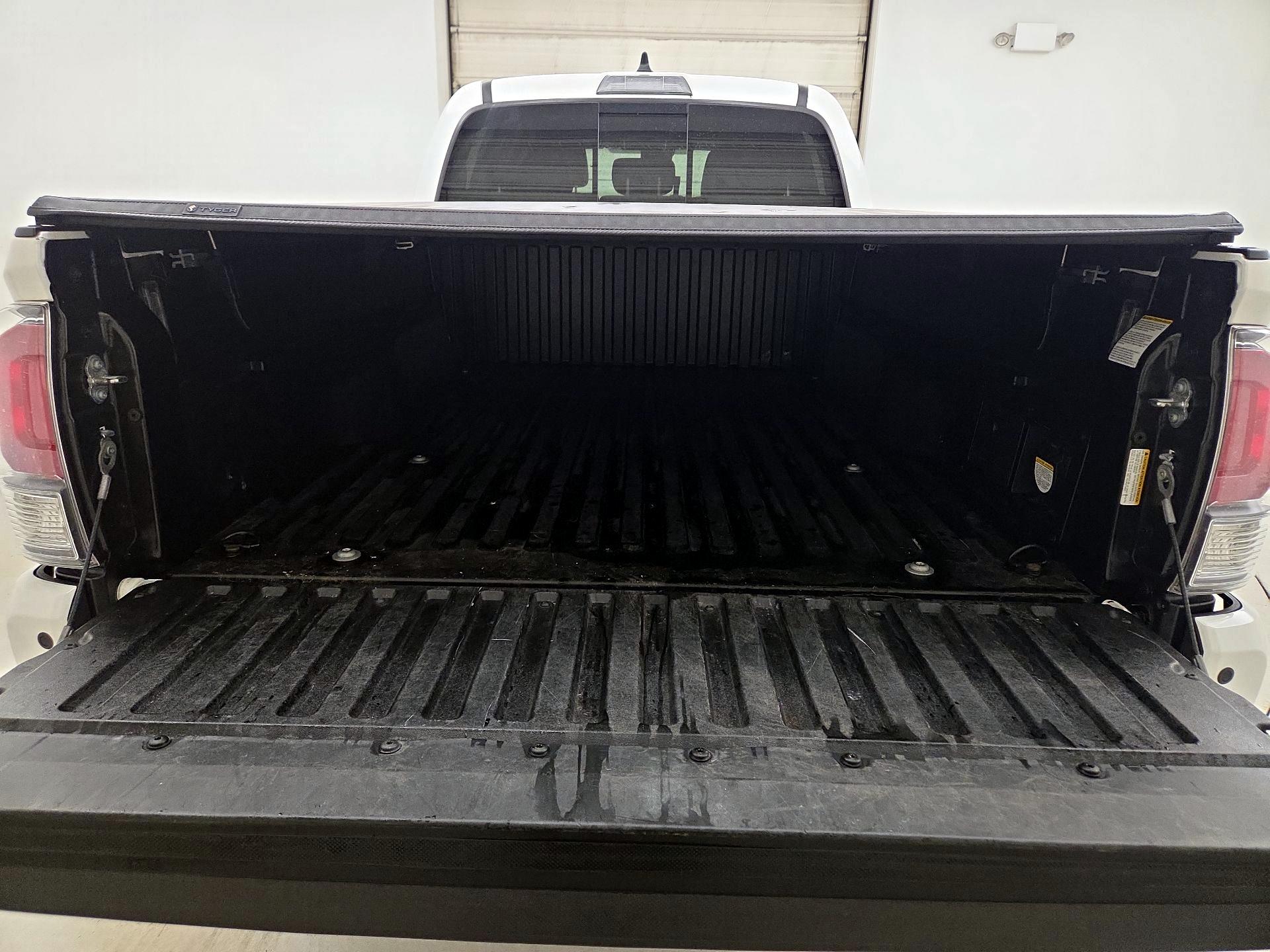 Thumbnail: 2023 Toyota Tacoma - 20