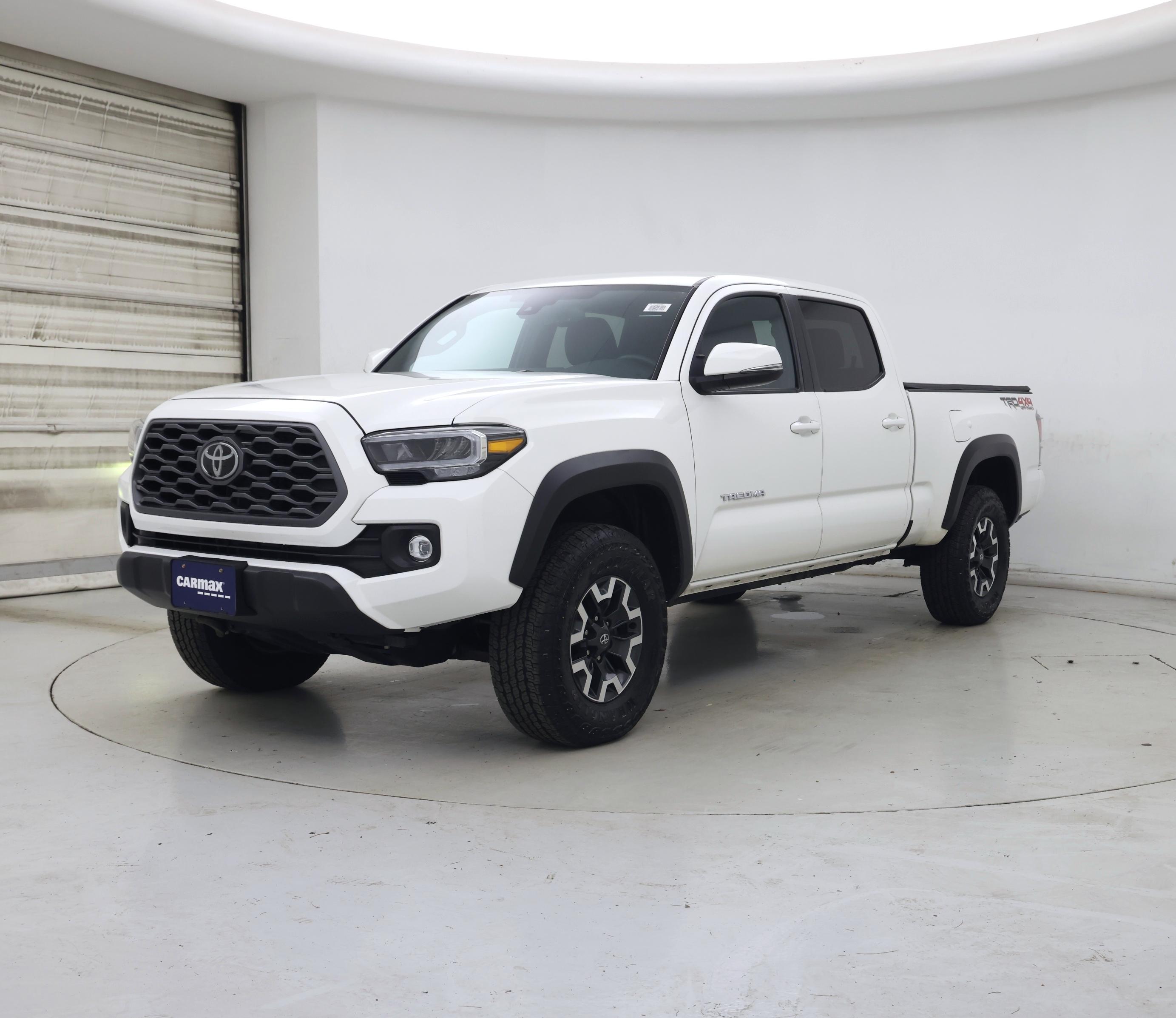 Thumbnail: 2023 Toyota Tacoma - 4