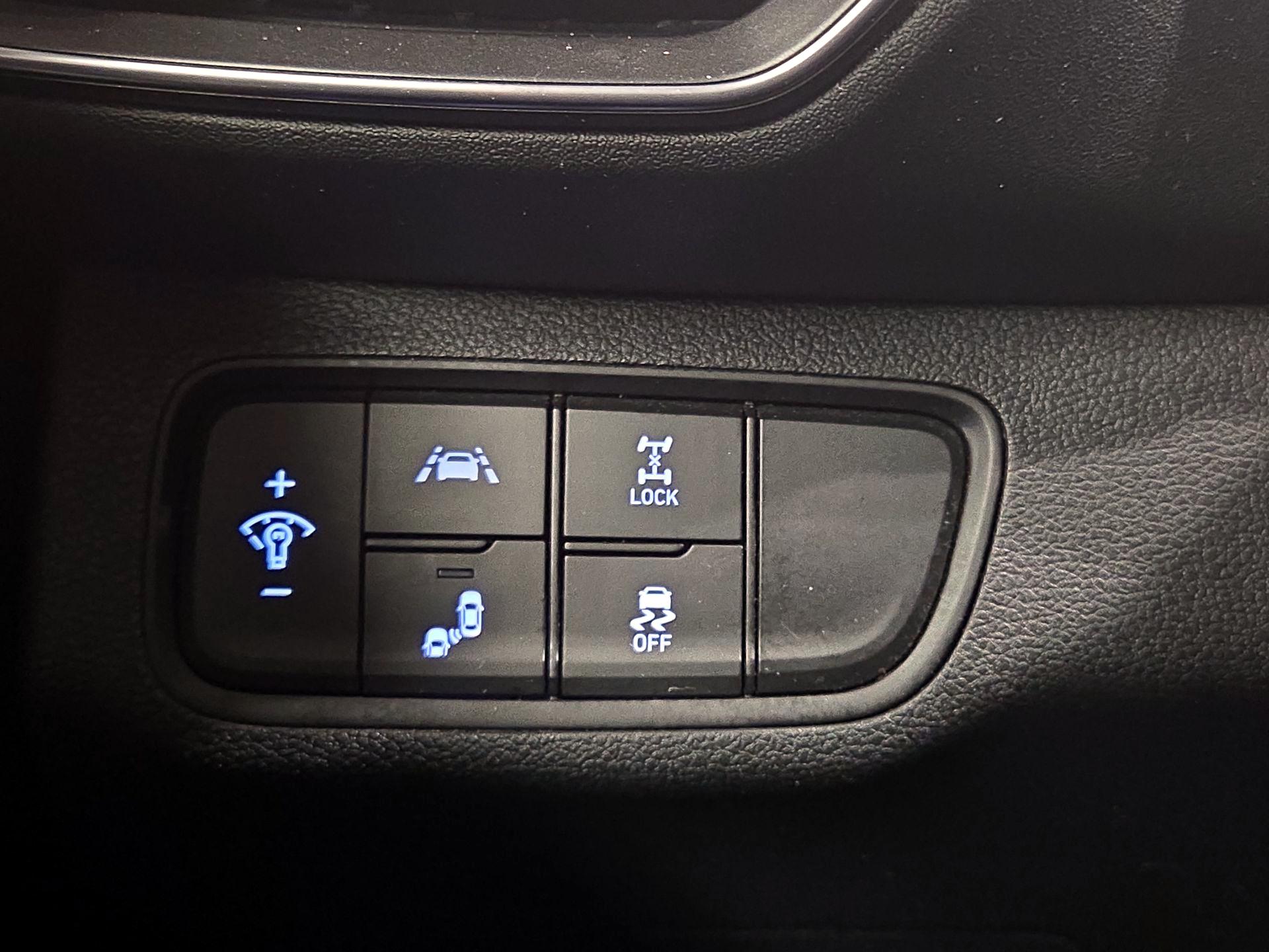 Thumbnail: 2019 Hyundai Santa Fe - 13