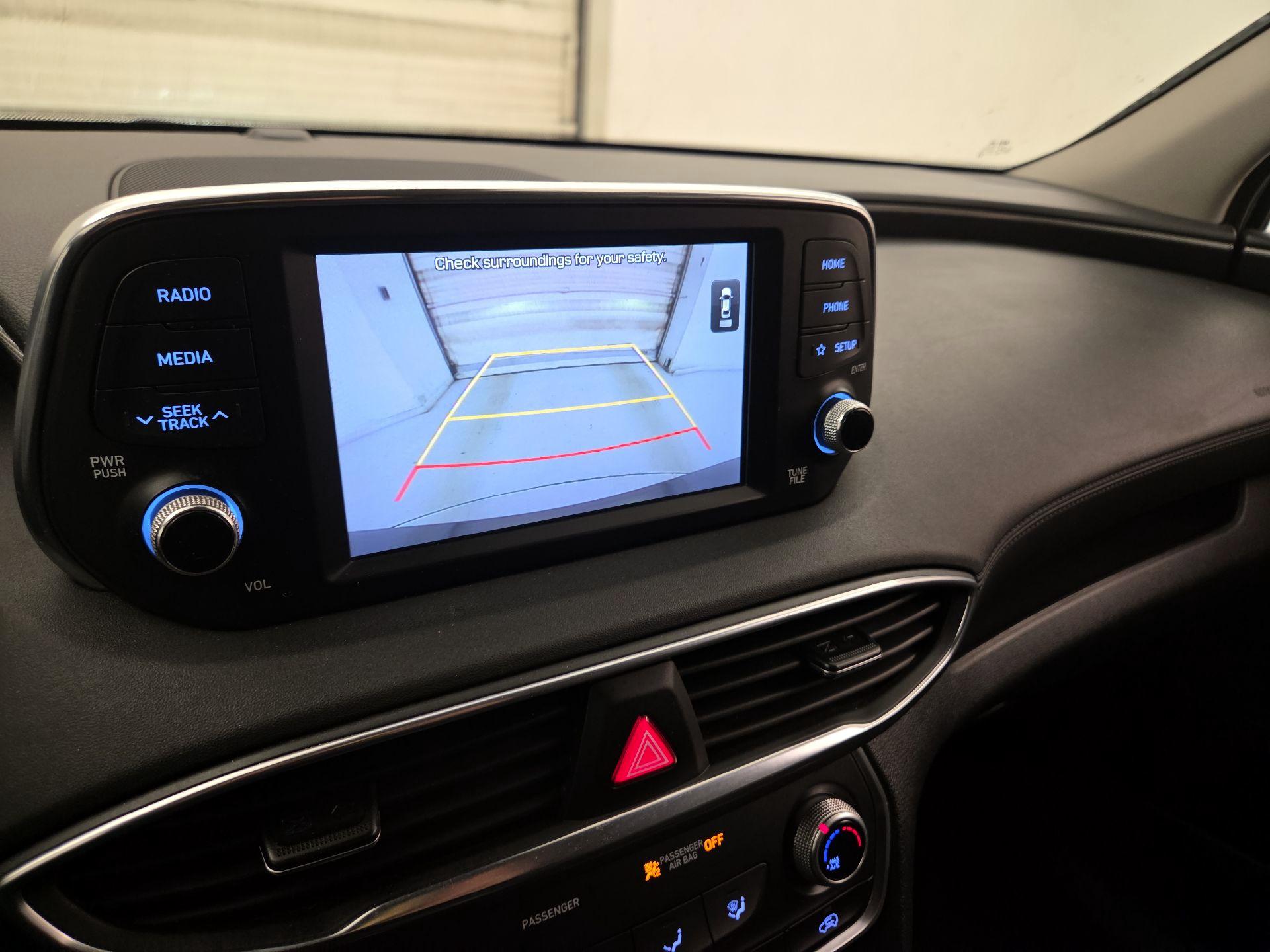 Thumbnail: 2019 Hyundai Santa Fe - 14