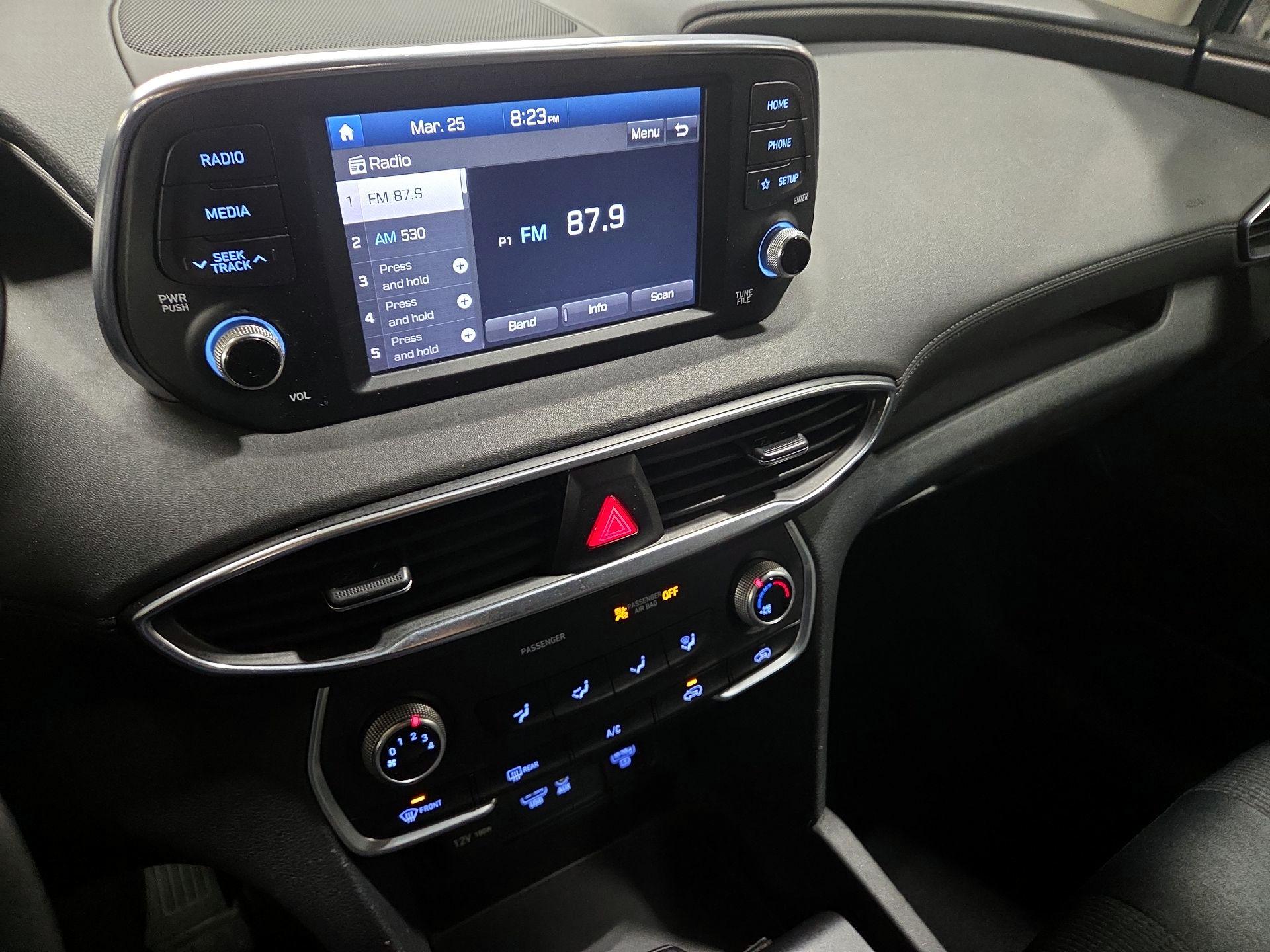 Thumbnail: 2019 Hyundai Santa Fe - 15