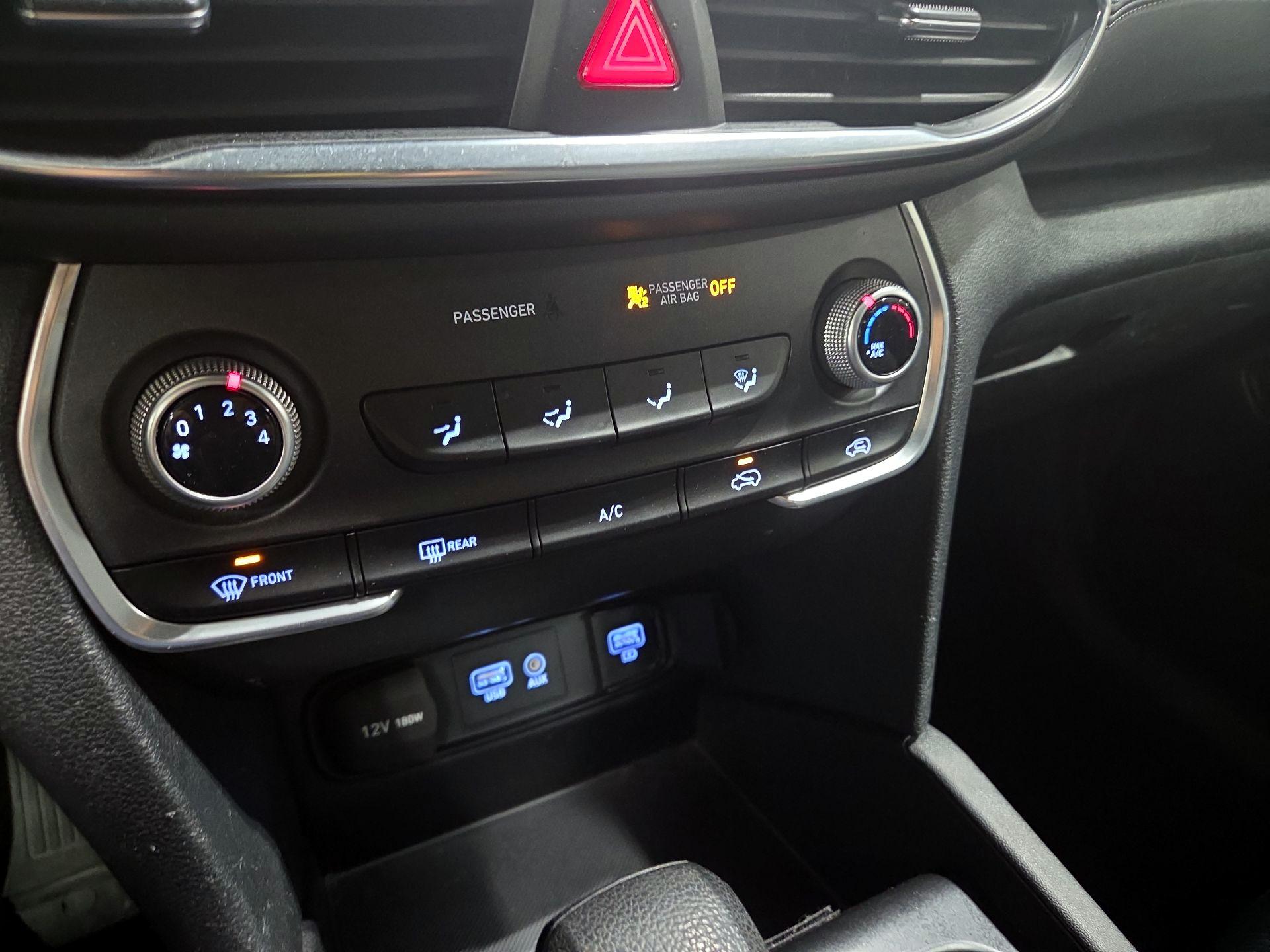 Thumbnail: 2019 Hyundai Santa Fe - 16