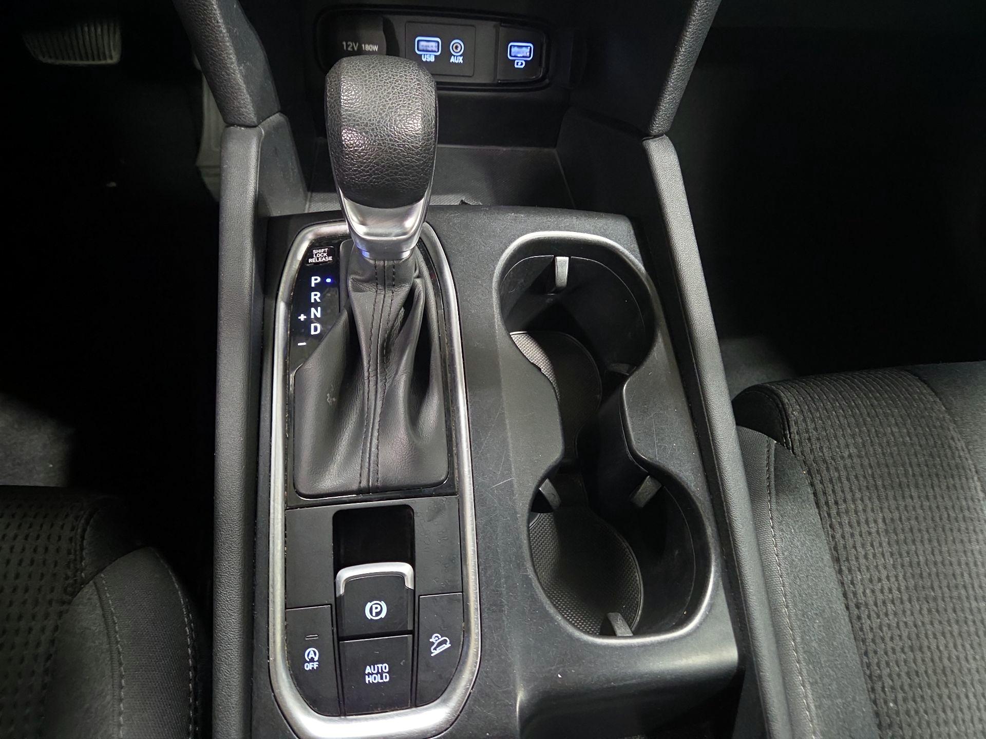 Thumbnail: 2019 Hyundai Santa Fe - 17