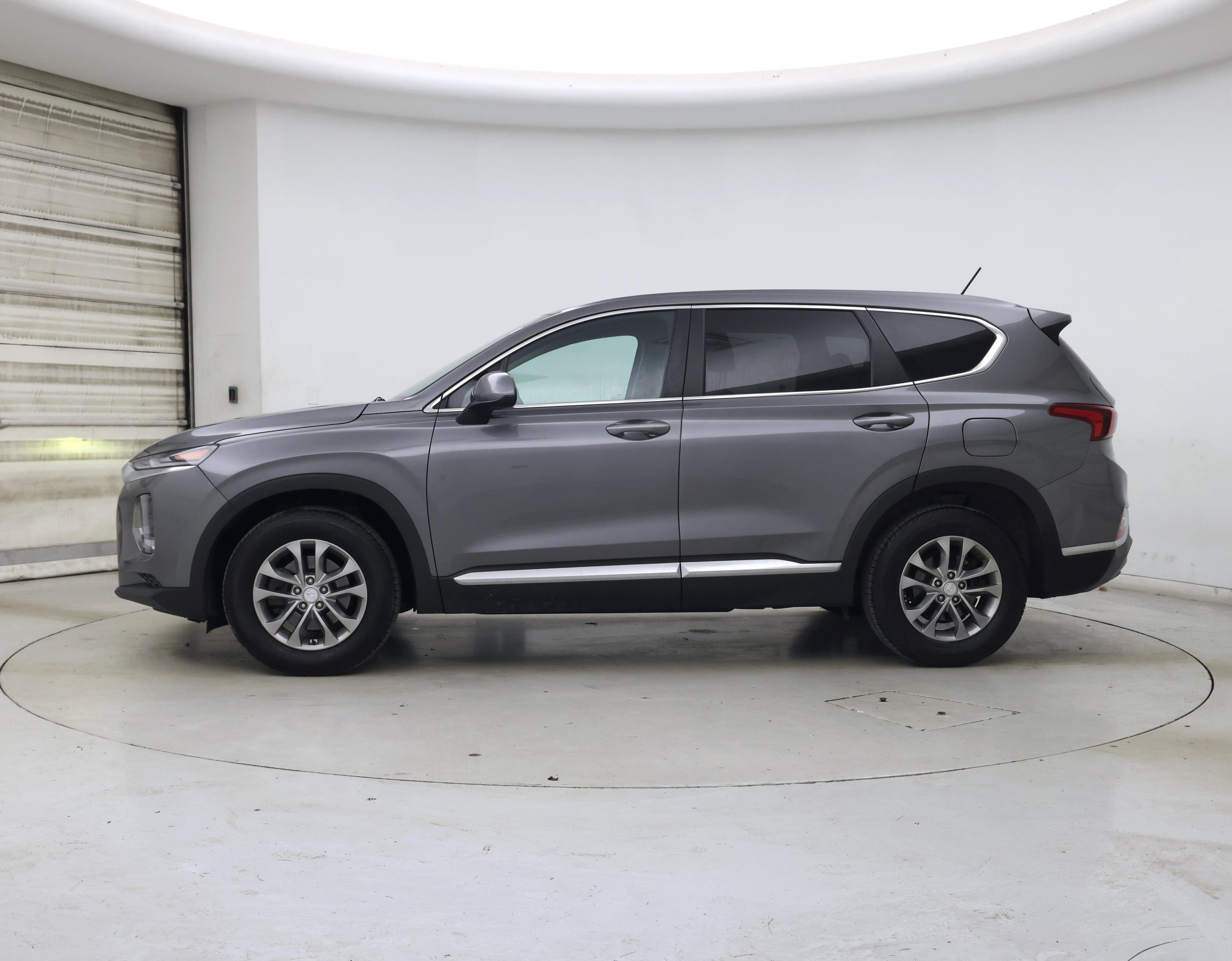 Thumbnail: 2019 Hyundai Santa Fe - 3