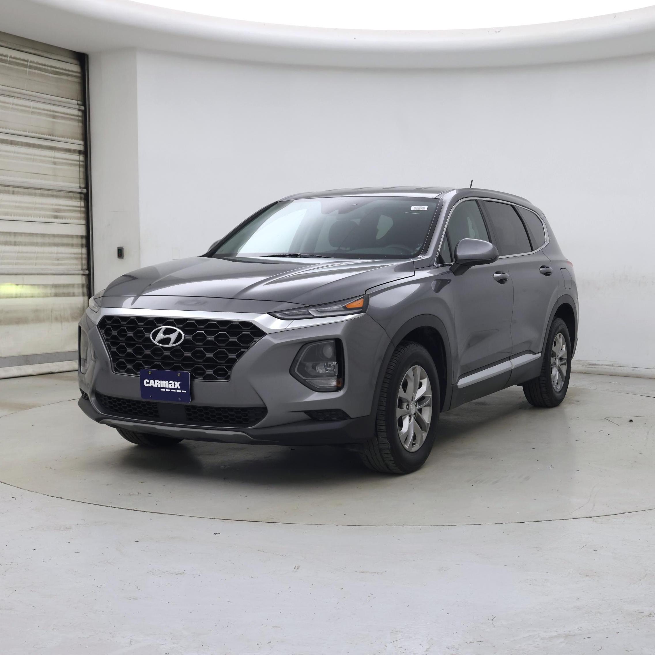 Thumbnail: 2019 Hyundai Santa Fe - 4