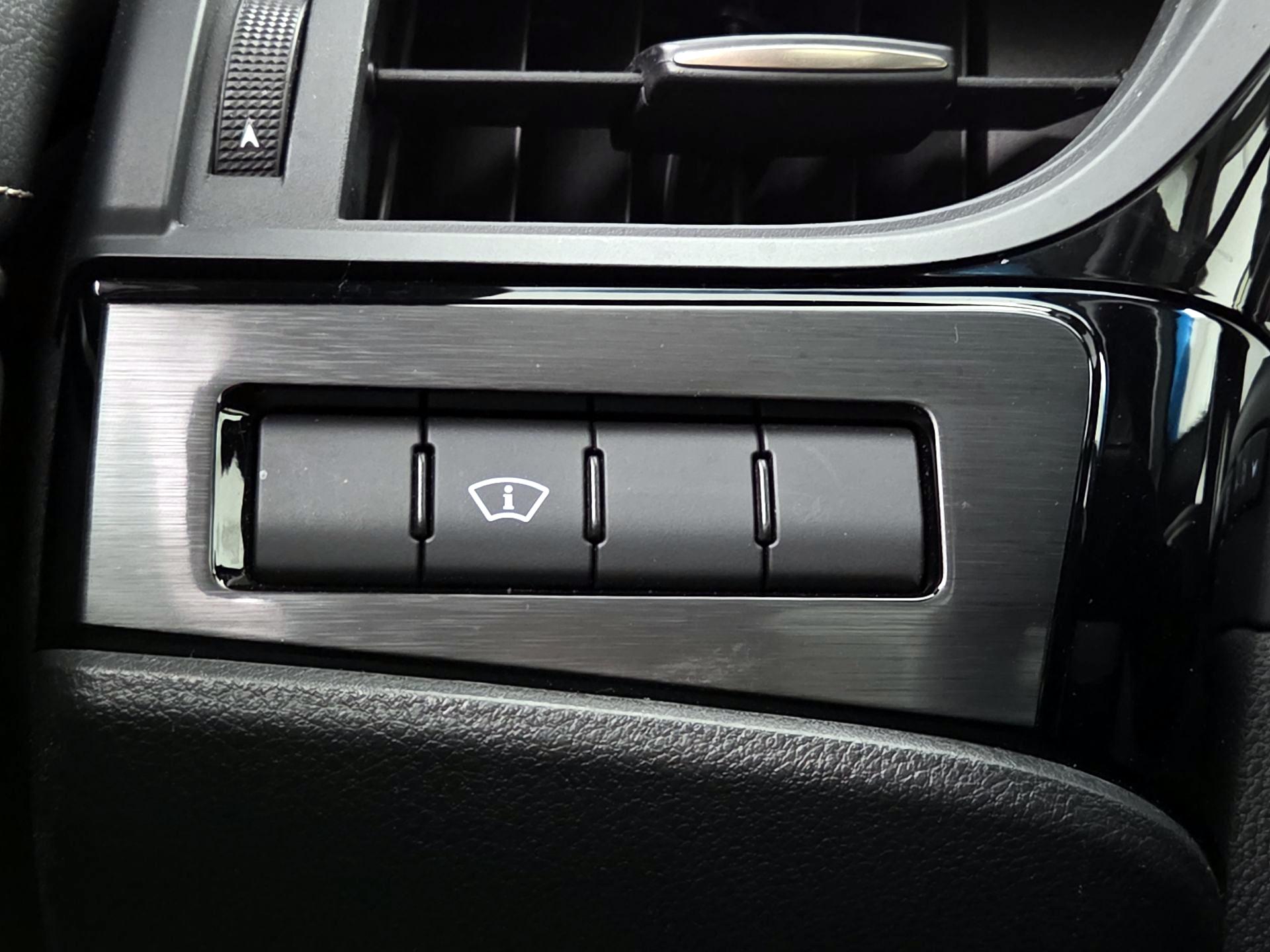 Thumbnail: 2023 Lexus ES - 13