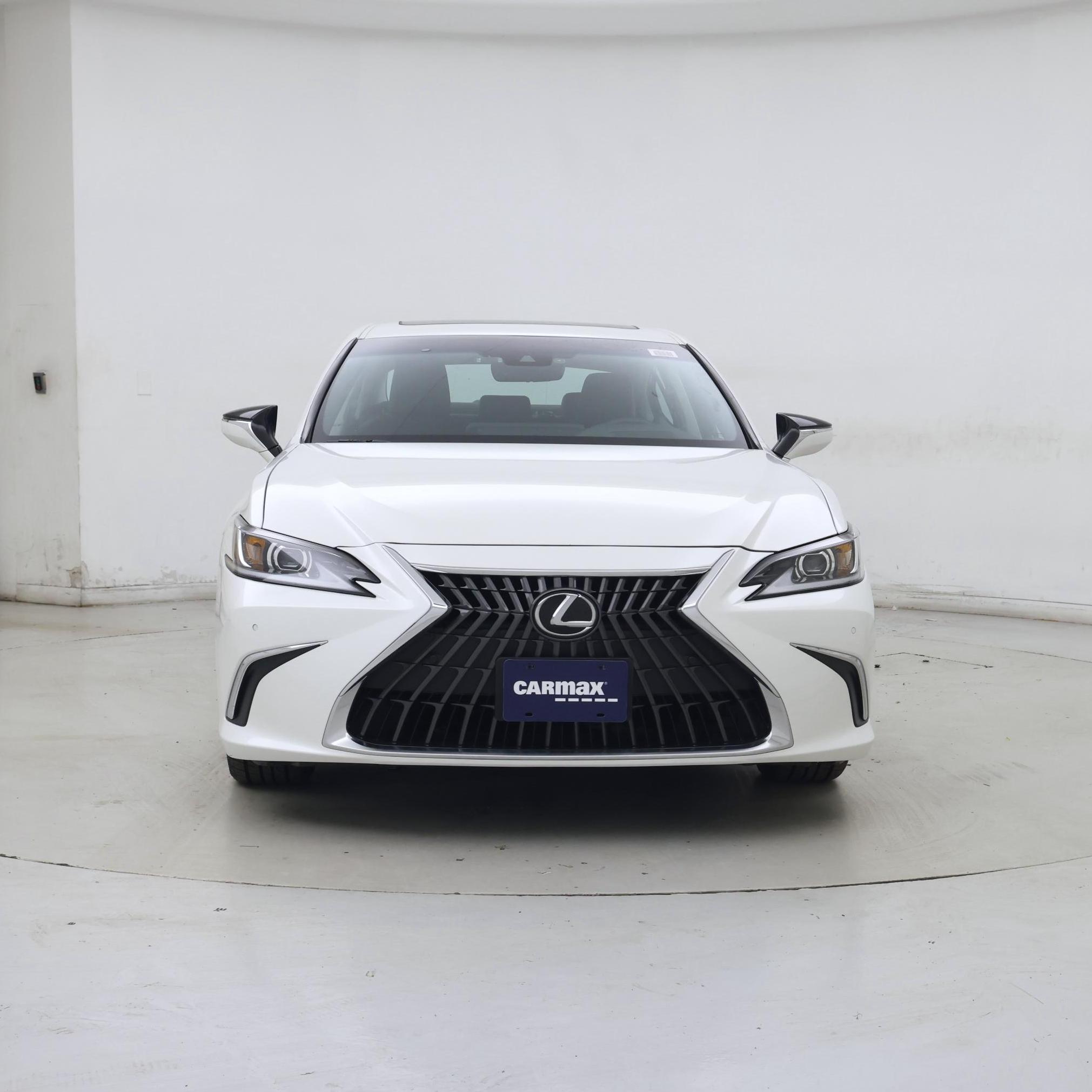 Thumbnail: 2023 Lexus ES - 5