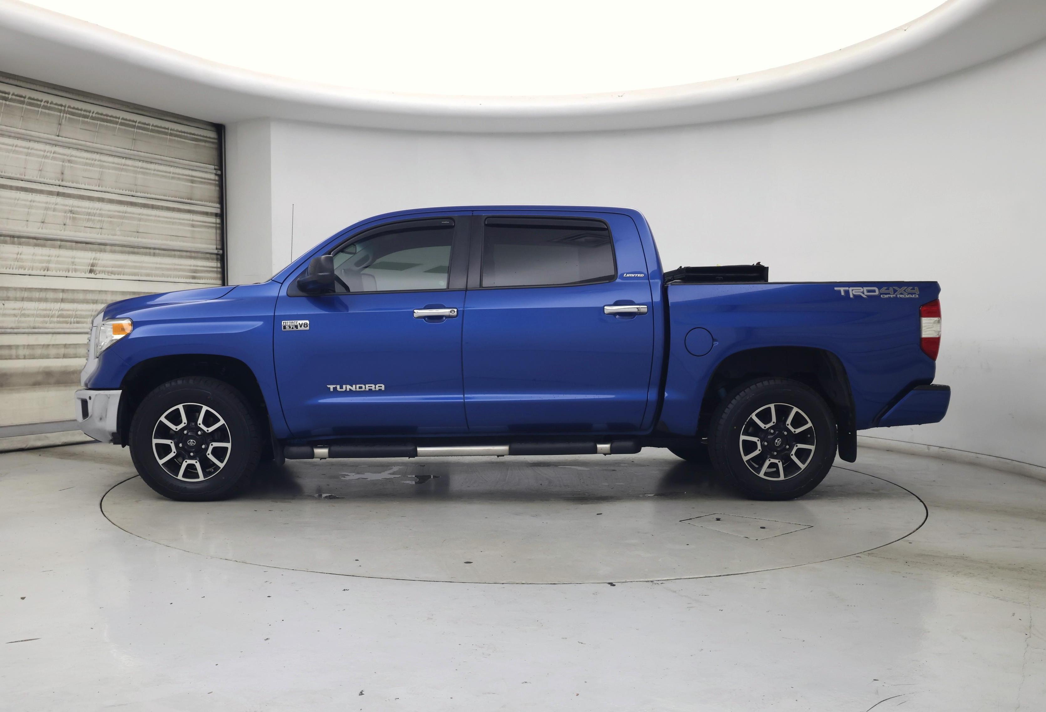 Thumbnail: 2017 Toyota Tundra - 3