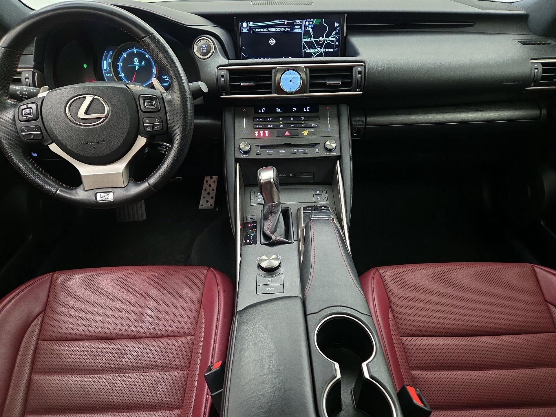 Thumbnail: 2019 Lexus IS - 9