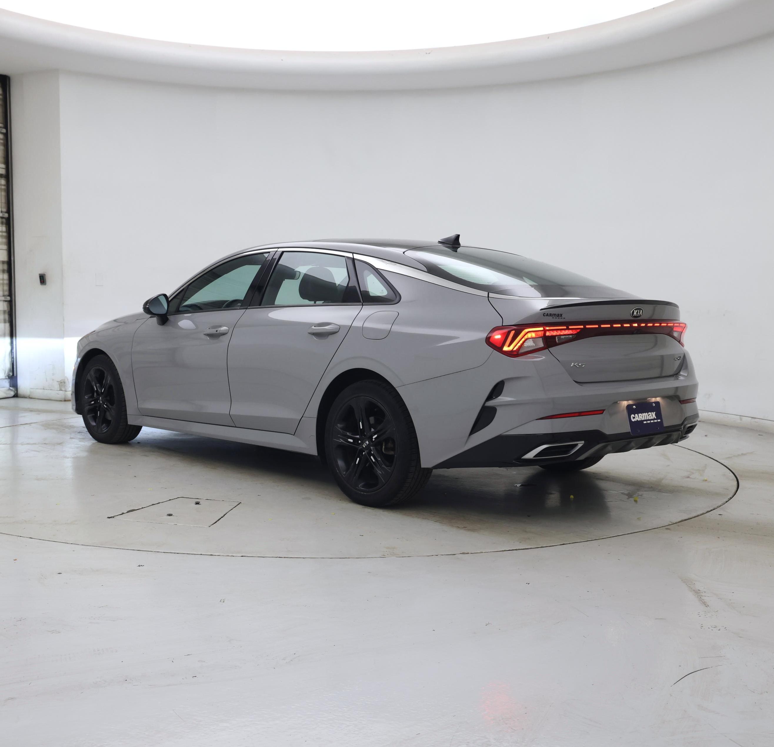 Thumbnail: 2021 Kia K5 - 2