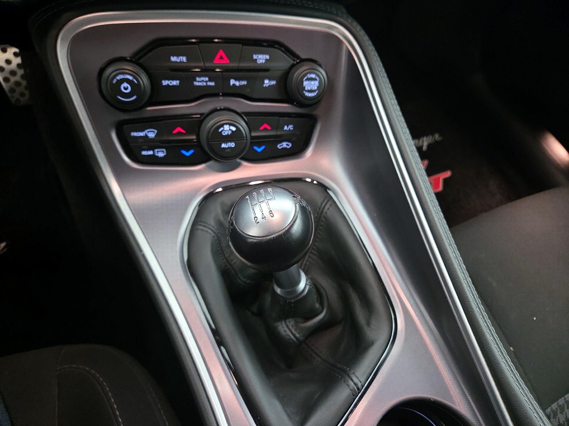 Thumbnail: 2020 Dodge Challenger - 18