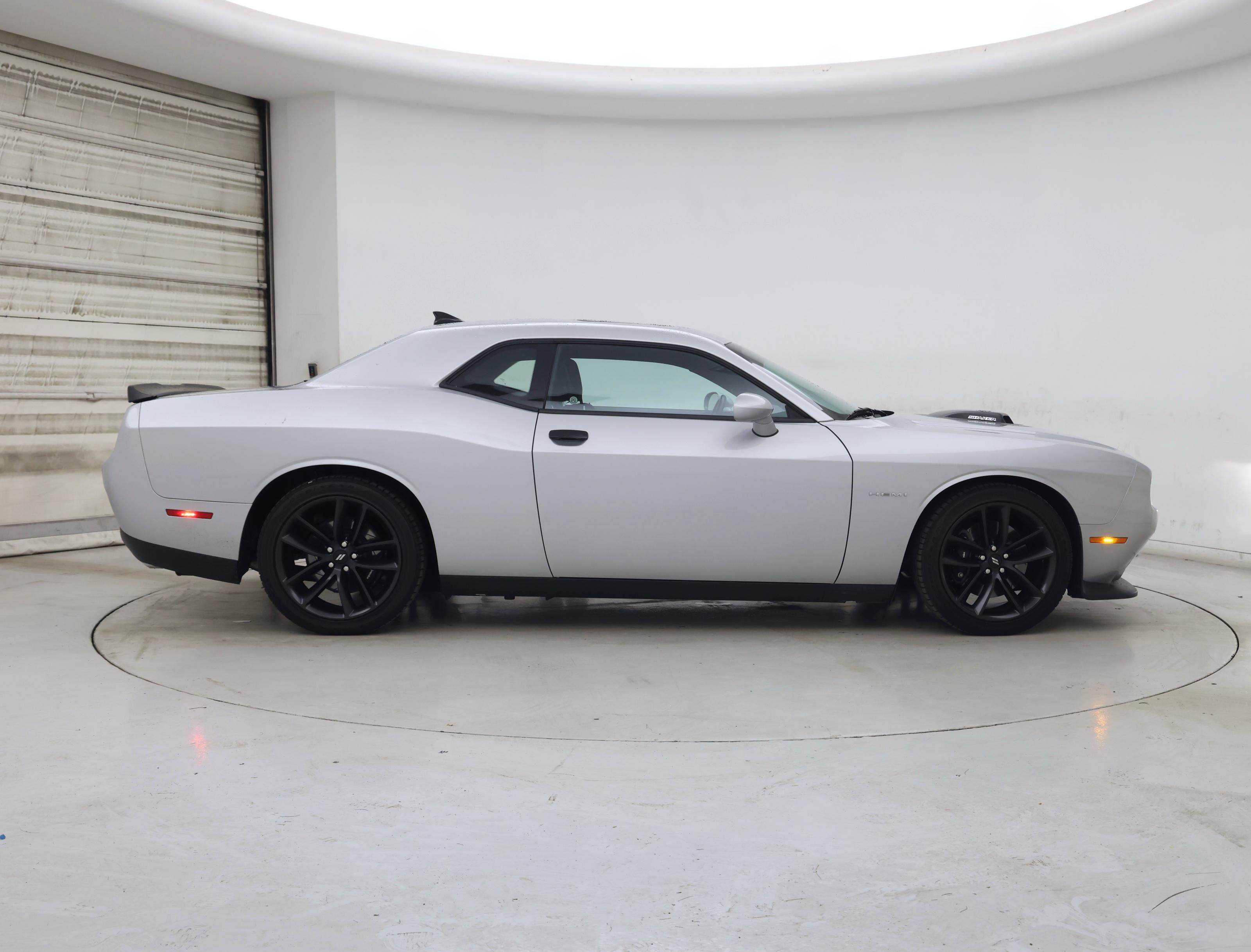 Thumbnail: 2020 Dodge Challenger - 7
