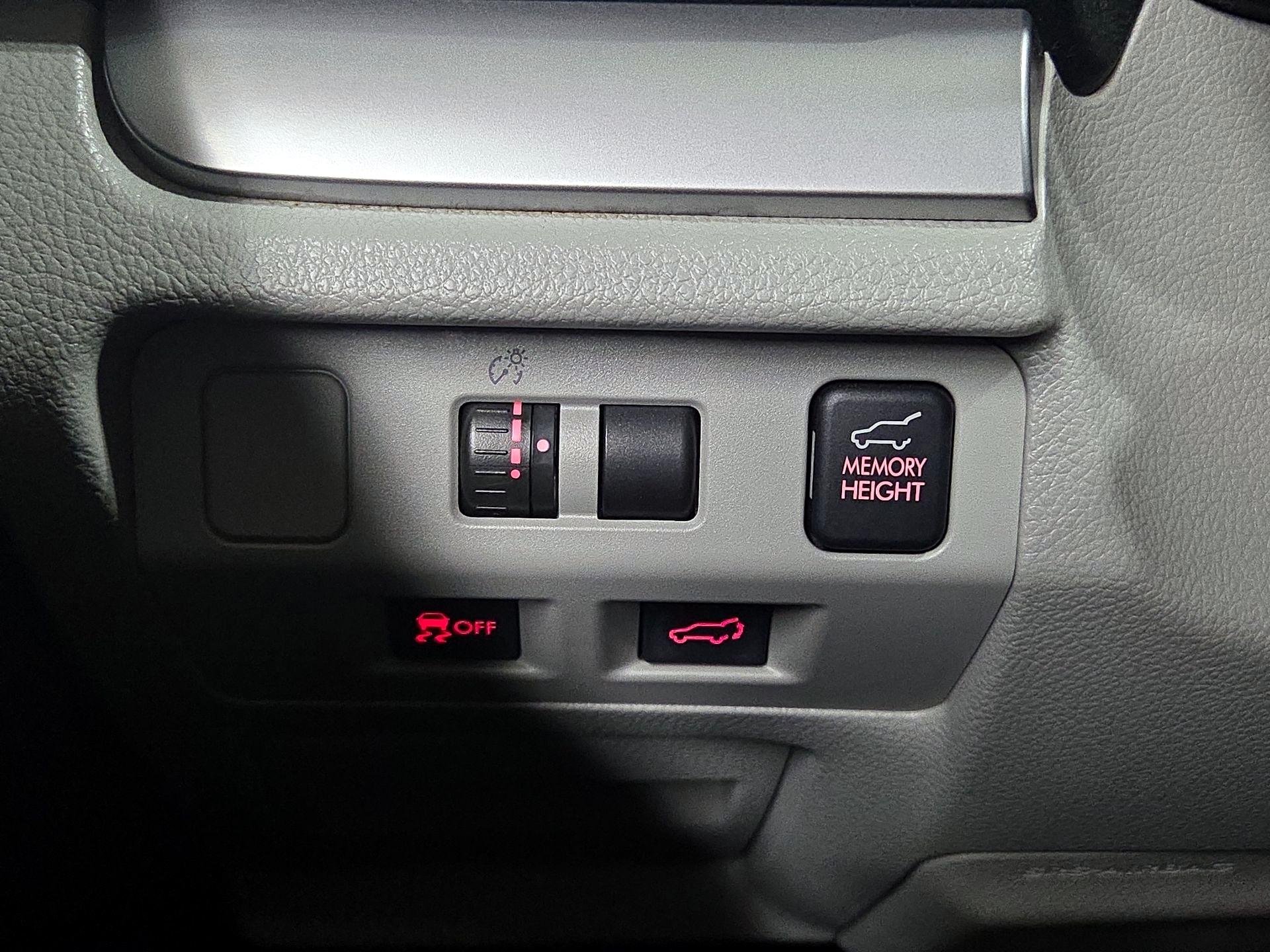 Thumbnail: 2015 Subaru Forester - 13