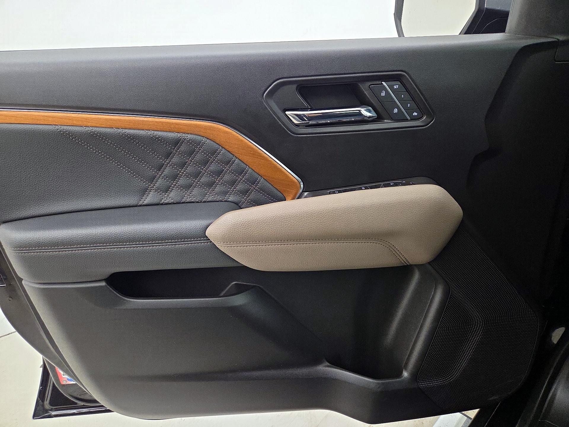 Thumbnail: 2023 GMC Canyon - 12