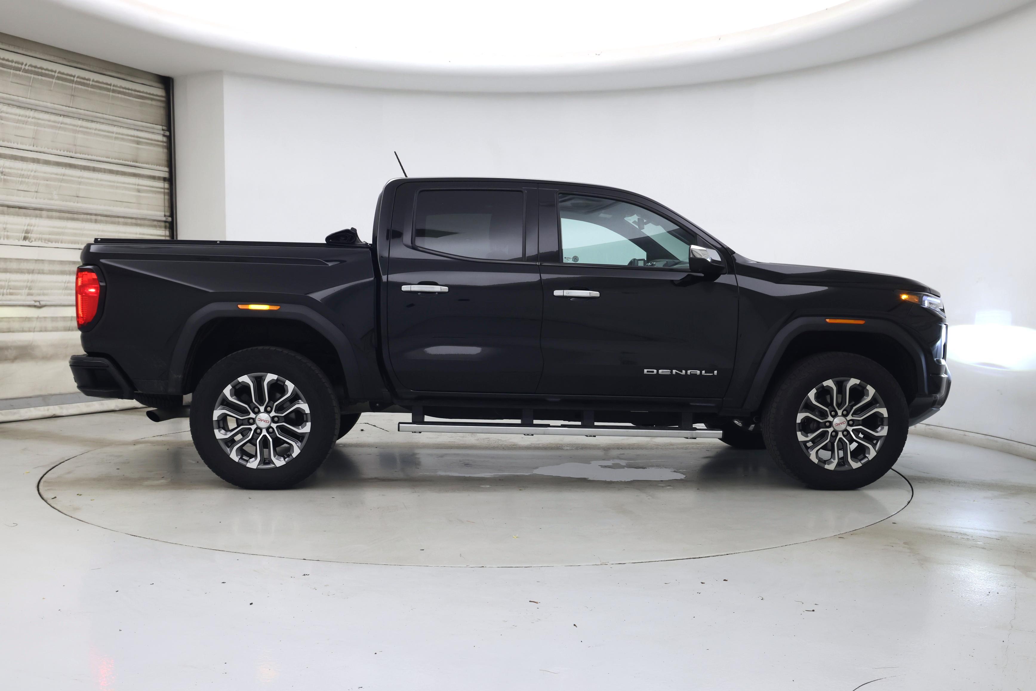 Thumbnail: 2023 GMC Canyon - 7