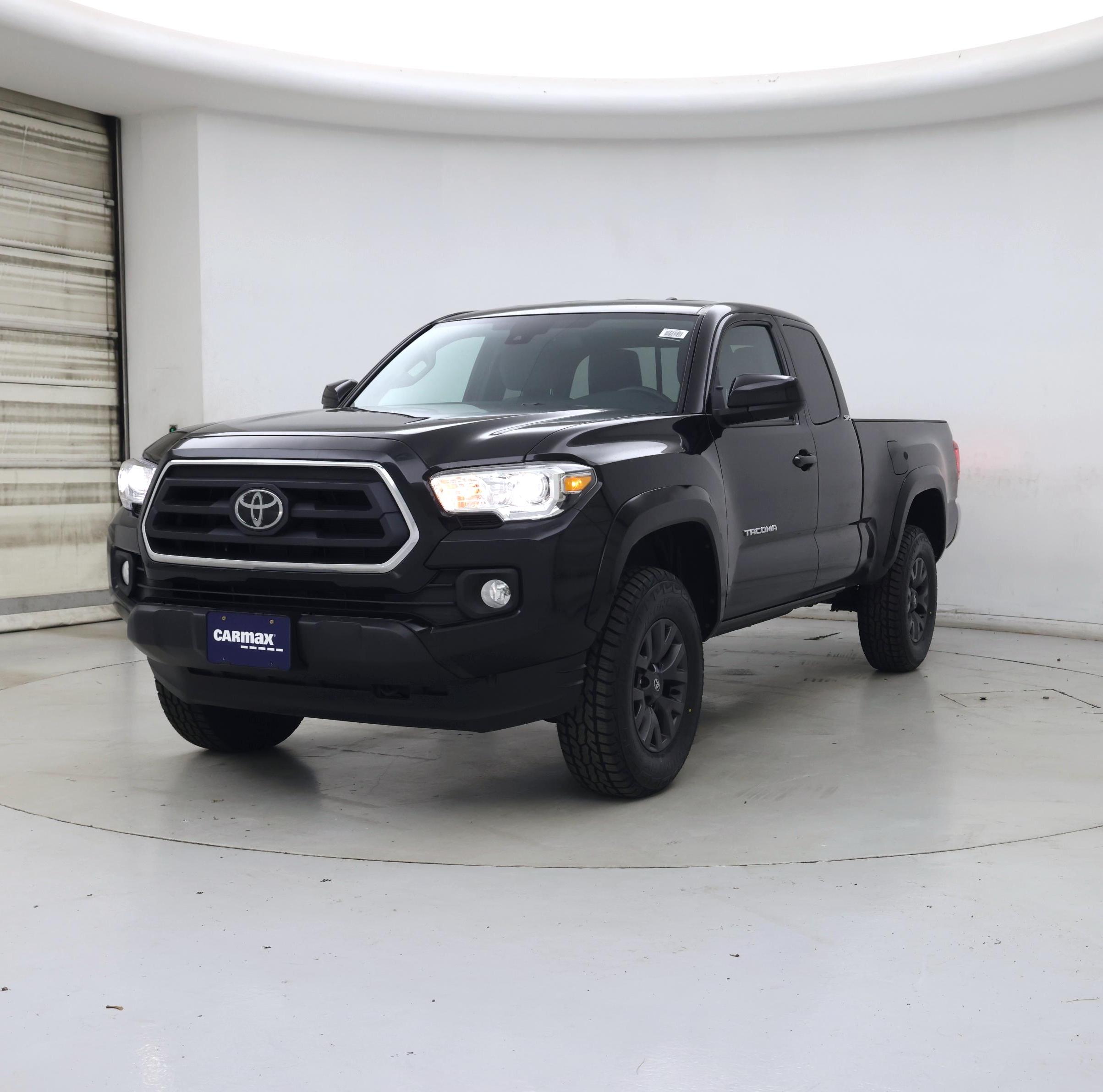 Thumbnail: 2022 Toyota Tacoma - 4
