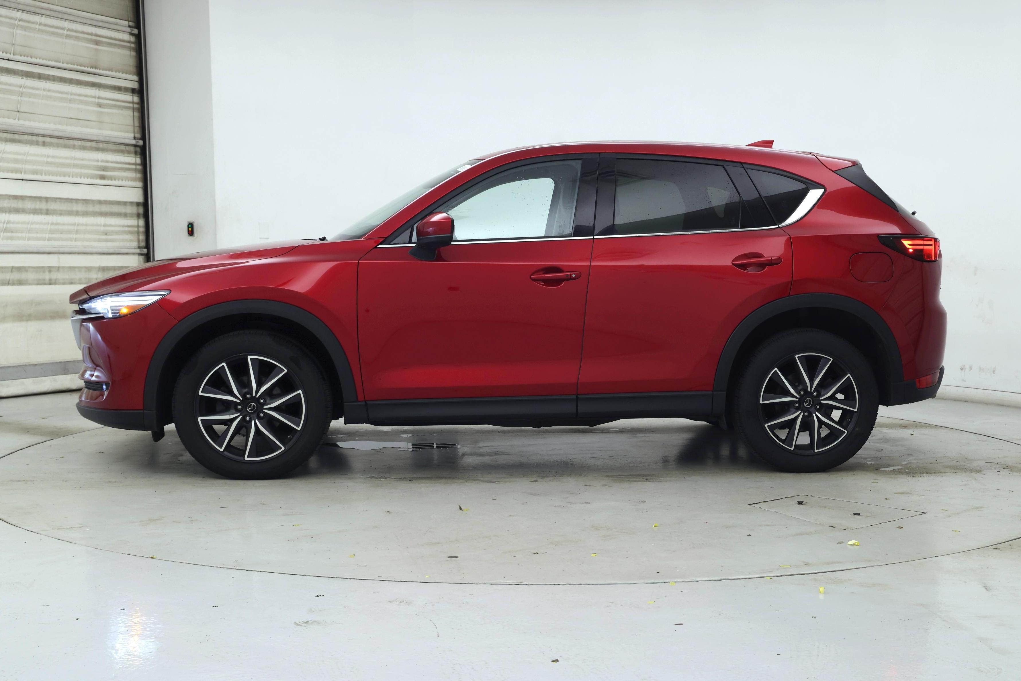 Thumbnail: 2018 Mazda CX-5 - 3