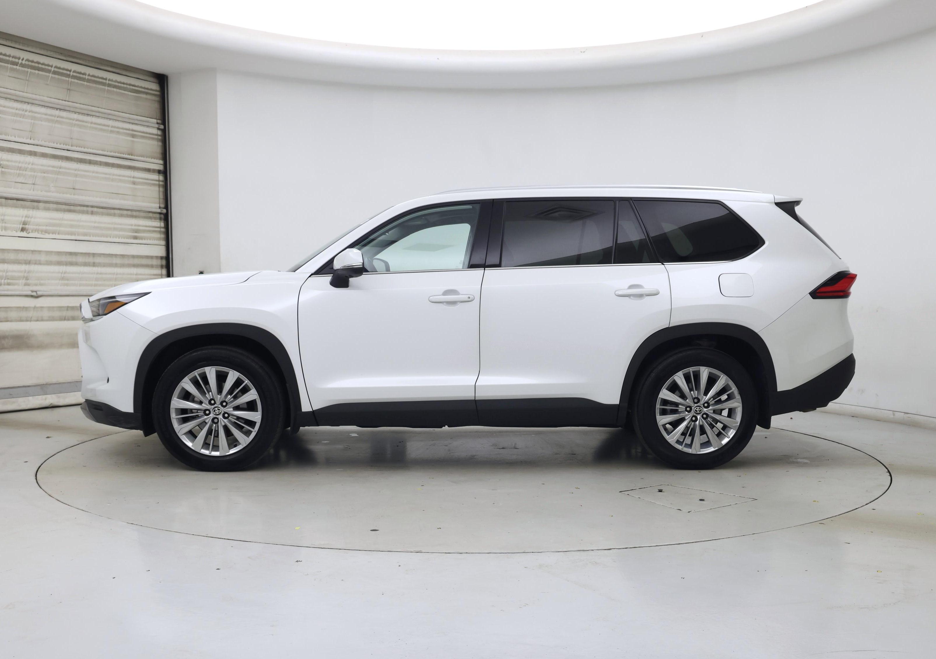 Thumbnail: 2024 Toyota Grand Highlander - 3