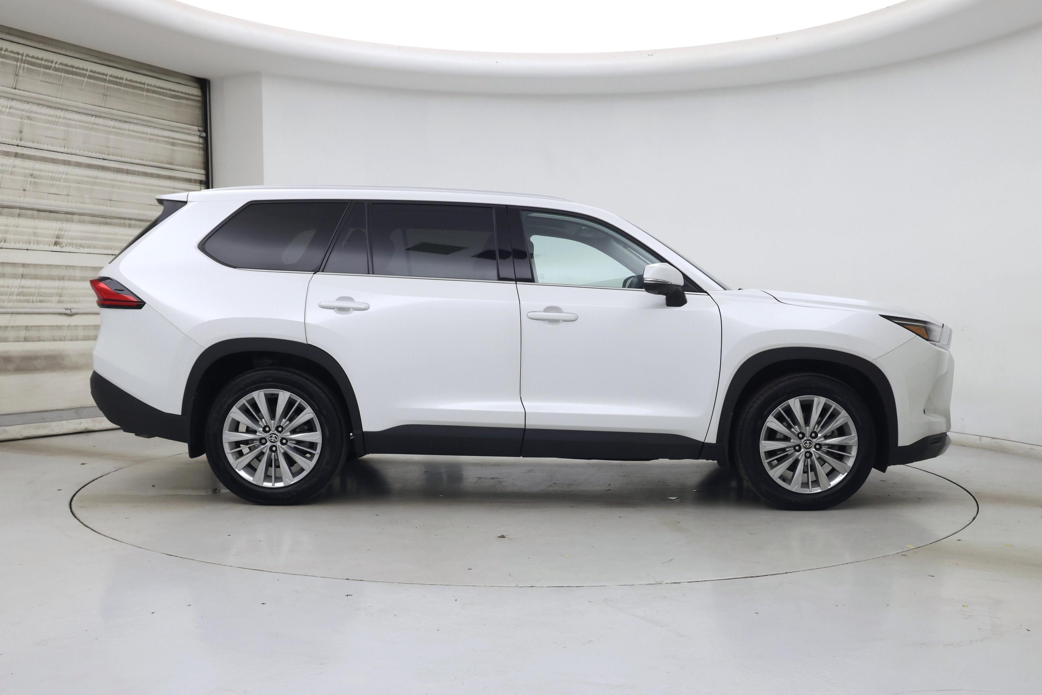 Thumbnail: 2024 Toyota Grand Highlander - 7