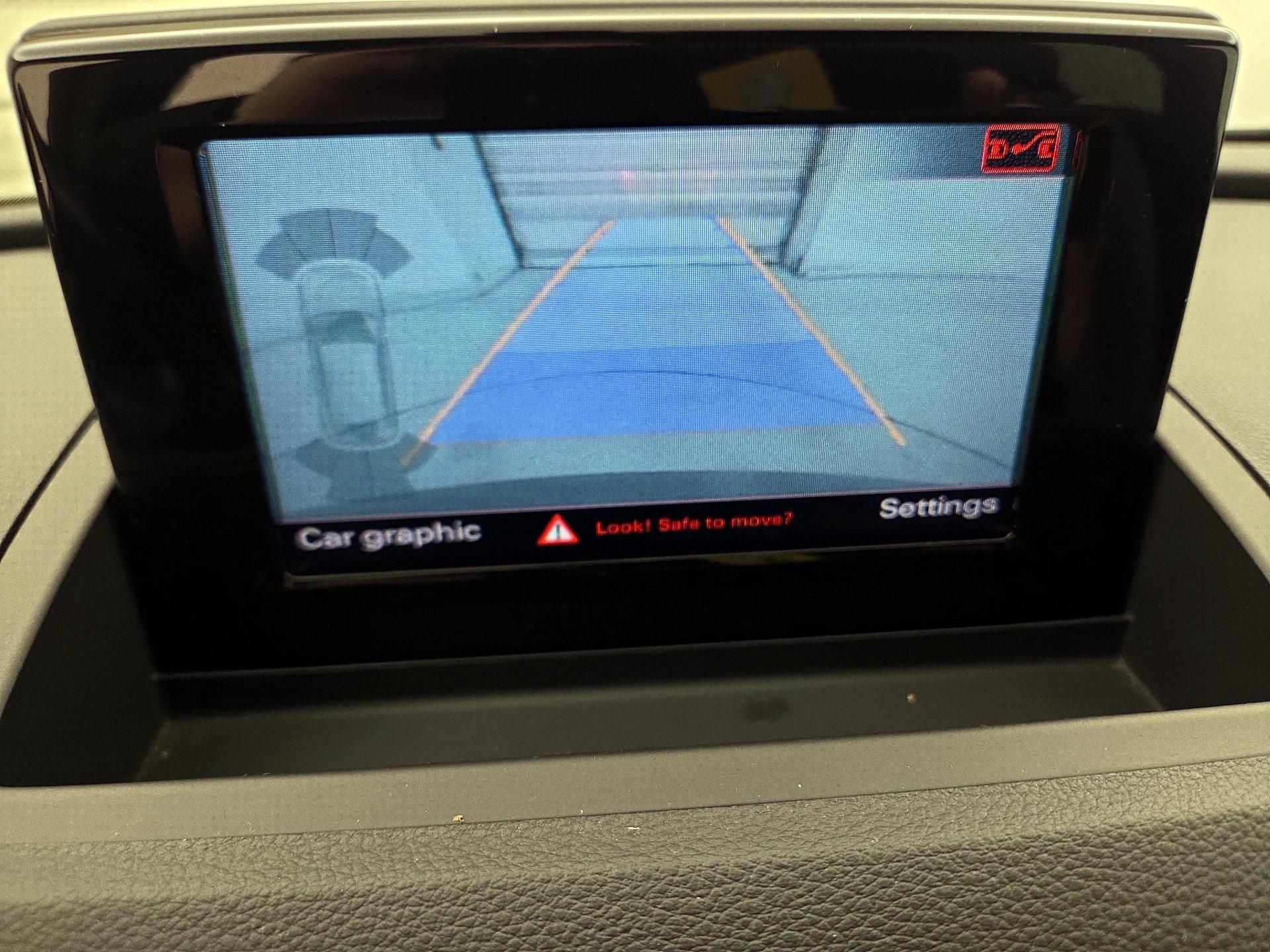 Thumbnail: 2018 Audi Q3 - 14