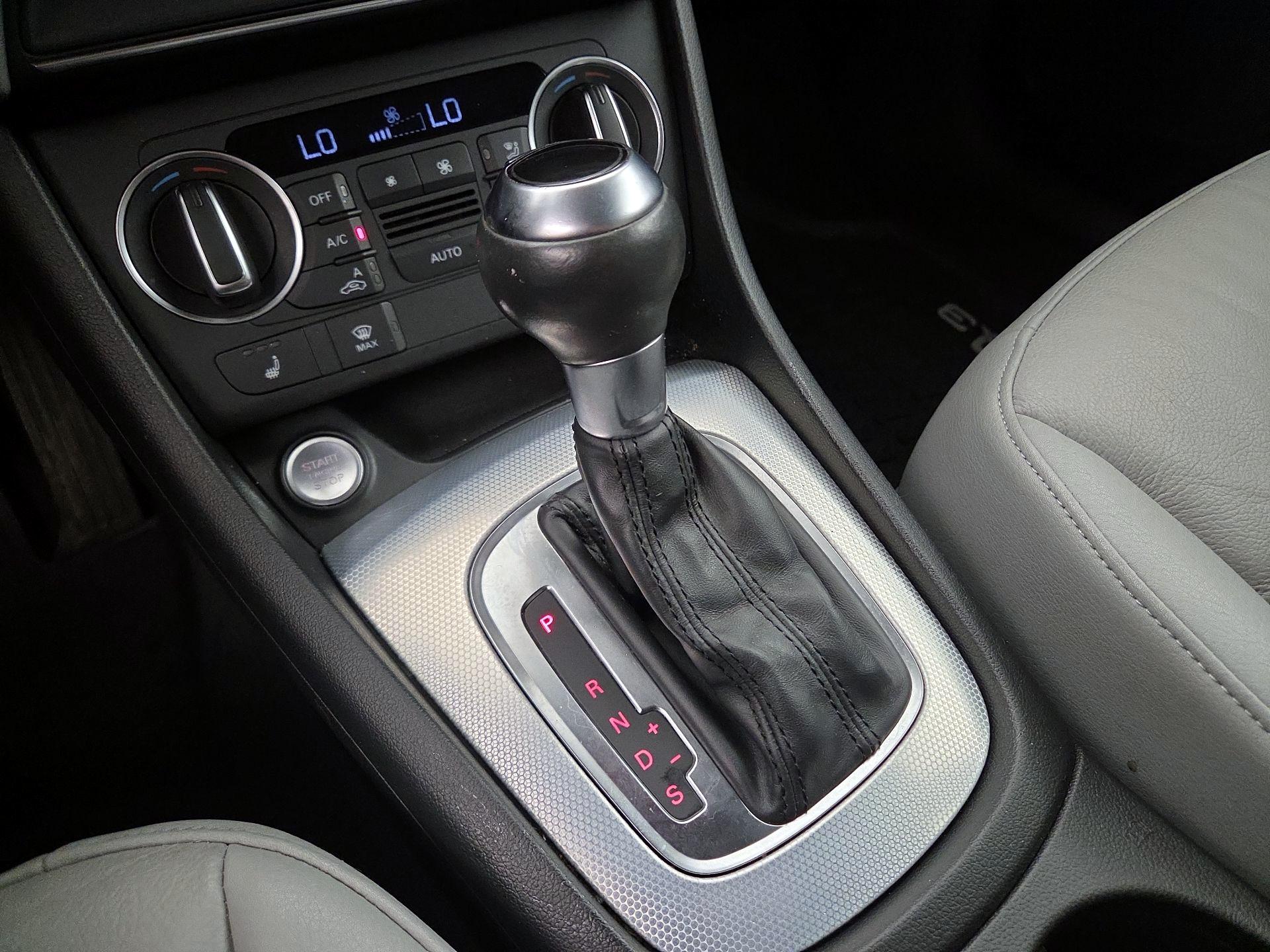 Thumbnail: 2018 Audi Q3 - 17