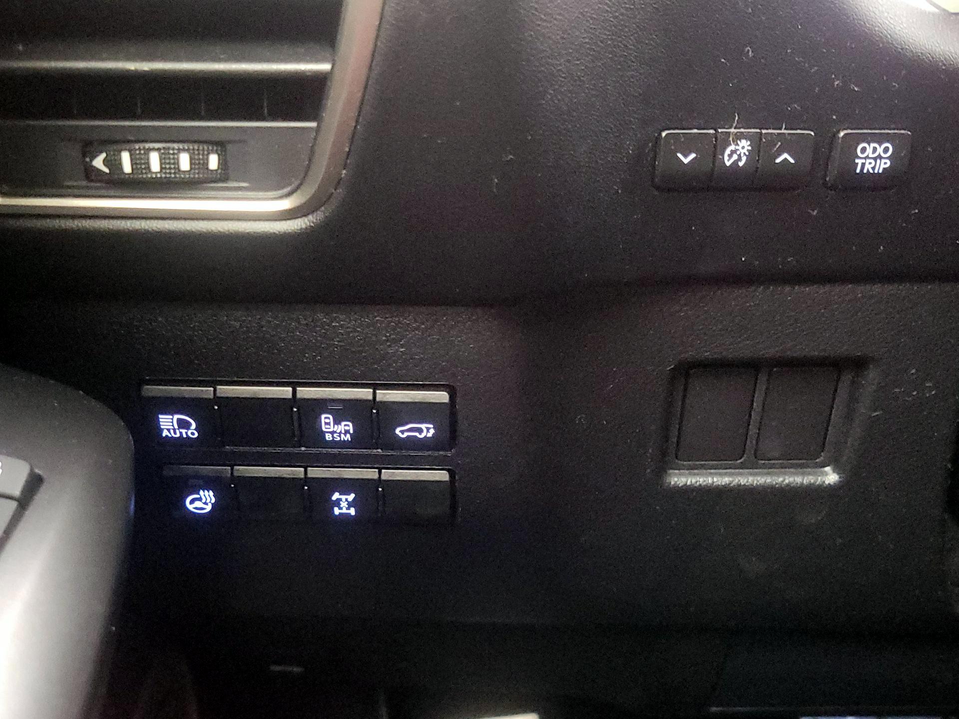 Thumbnail: 2020 Lexus NX - 13