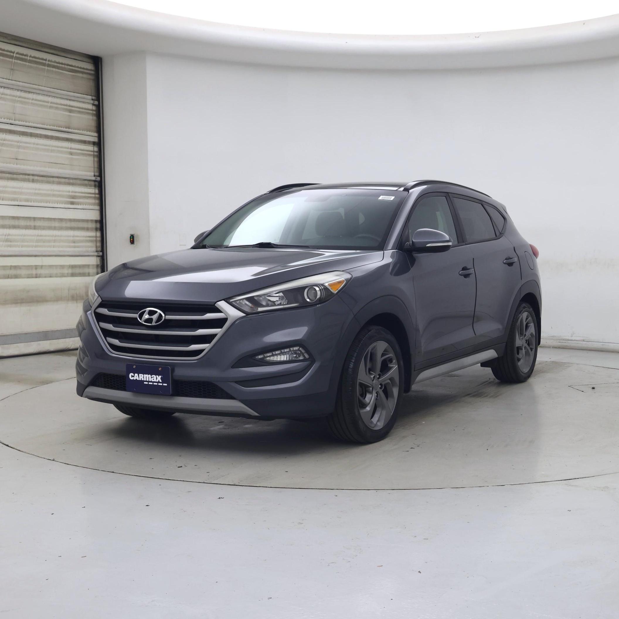 Thumbnail: 2018 Hyundai Tucson - 4