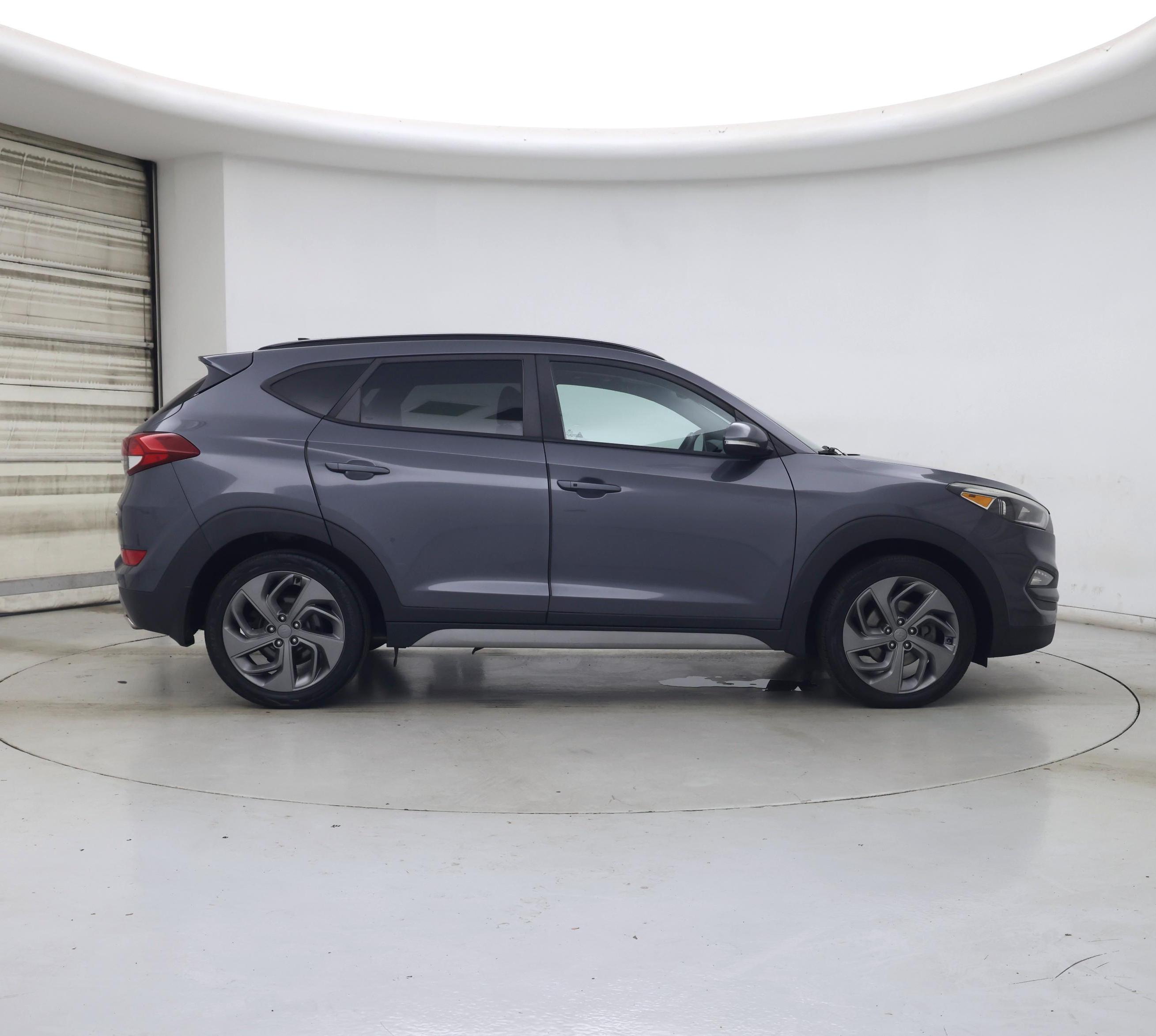 Thumbnail: 2018 Hyundai Tucson - 7
