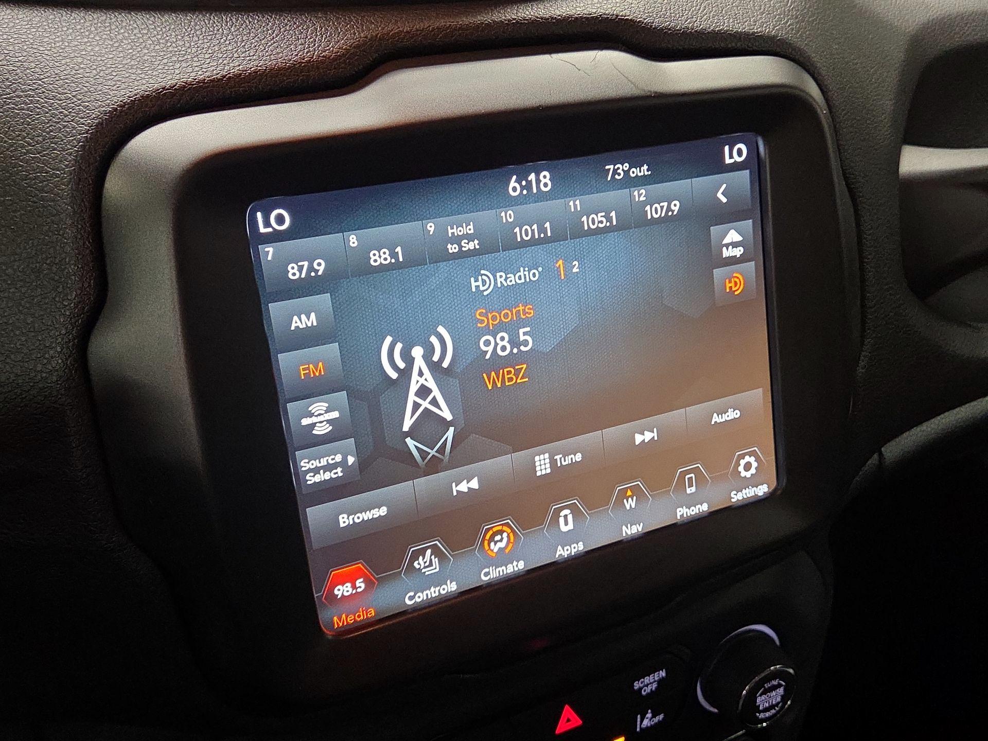 Thumbnail: 2021 Jeep Renegade - 16