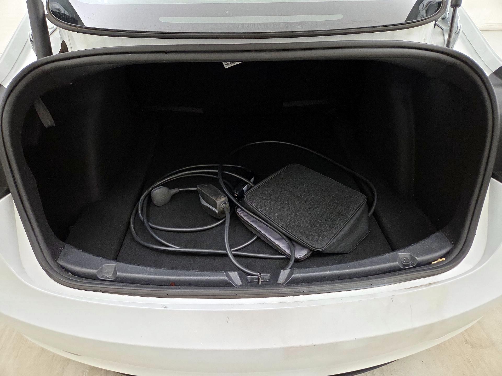 Thumbnail: 2023 Tesla Model 3 - 20