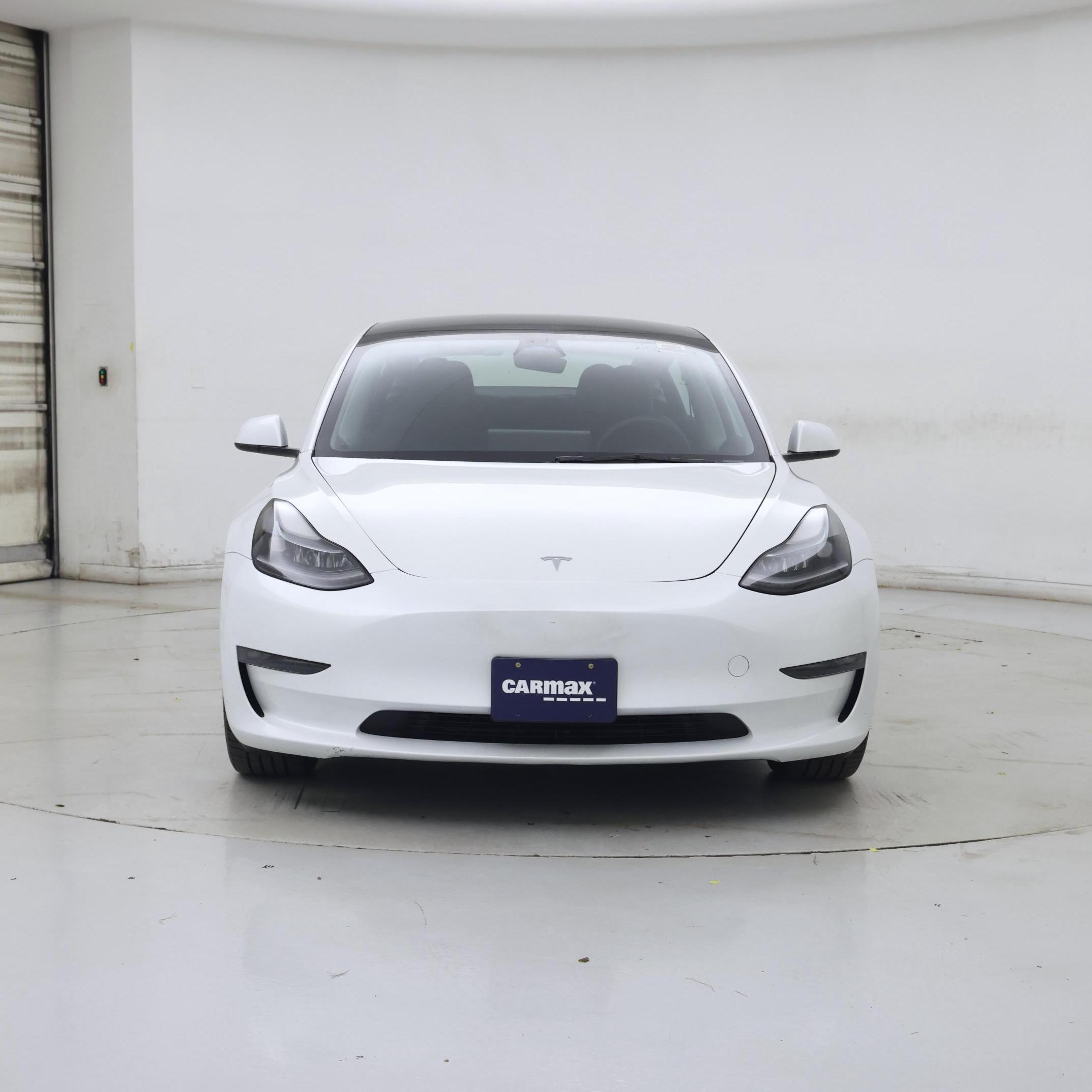 Thumbnail: 2023 Tesla Model 3 - 5