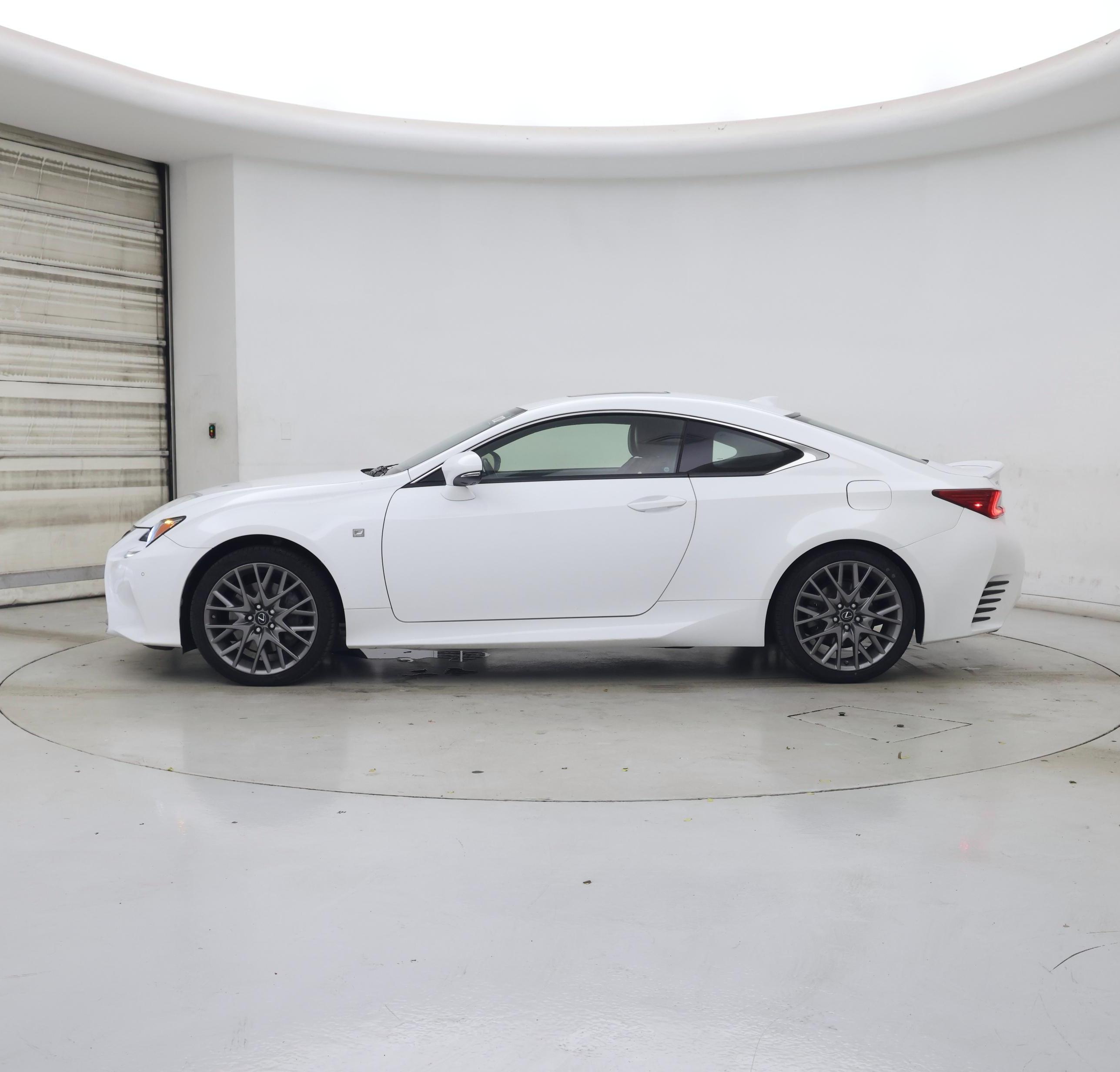 Thumbnail: 2017 Lexus RC - 3