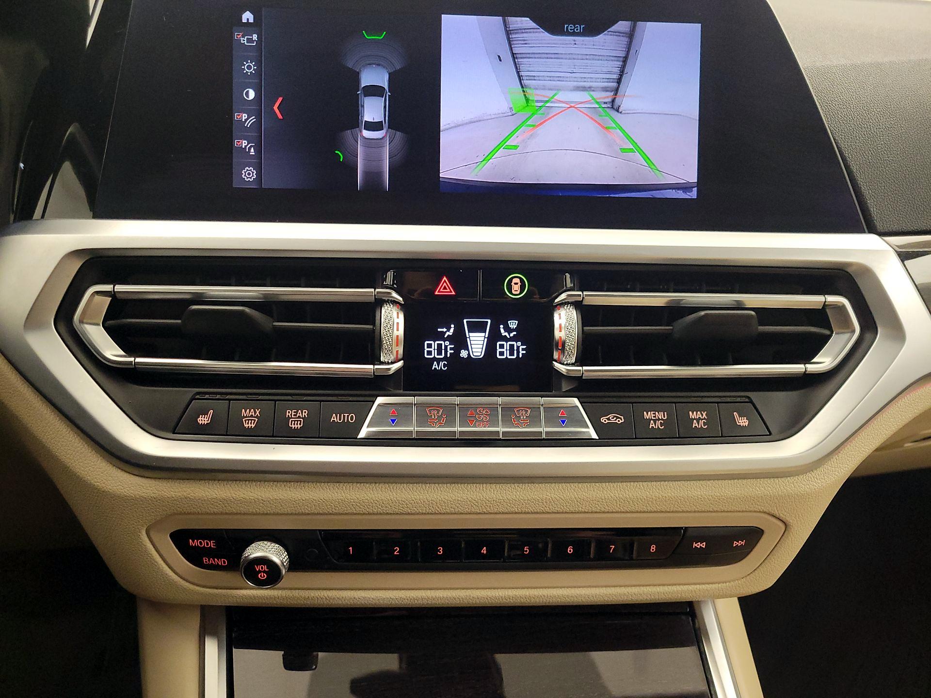 Thumbnail: 2019 BMW 3 Series - 16