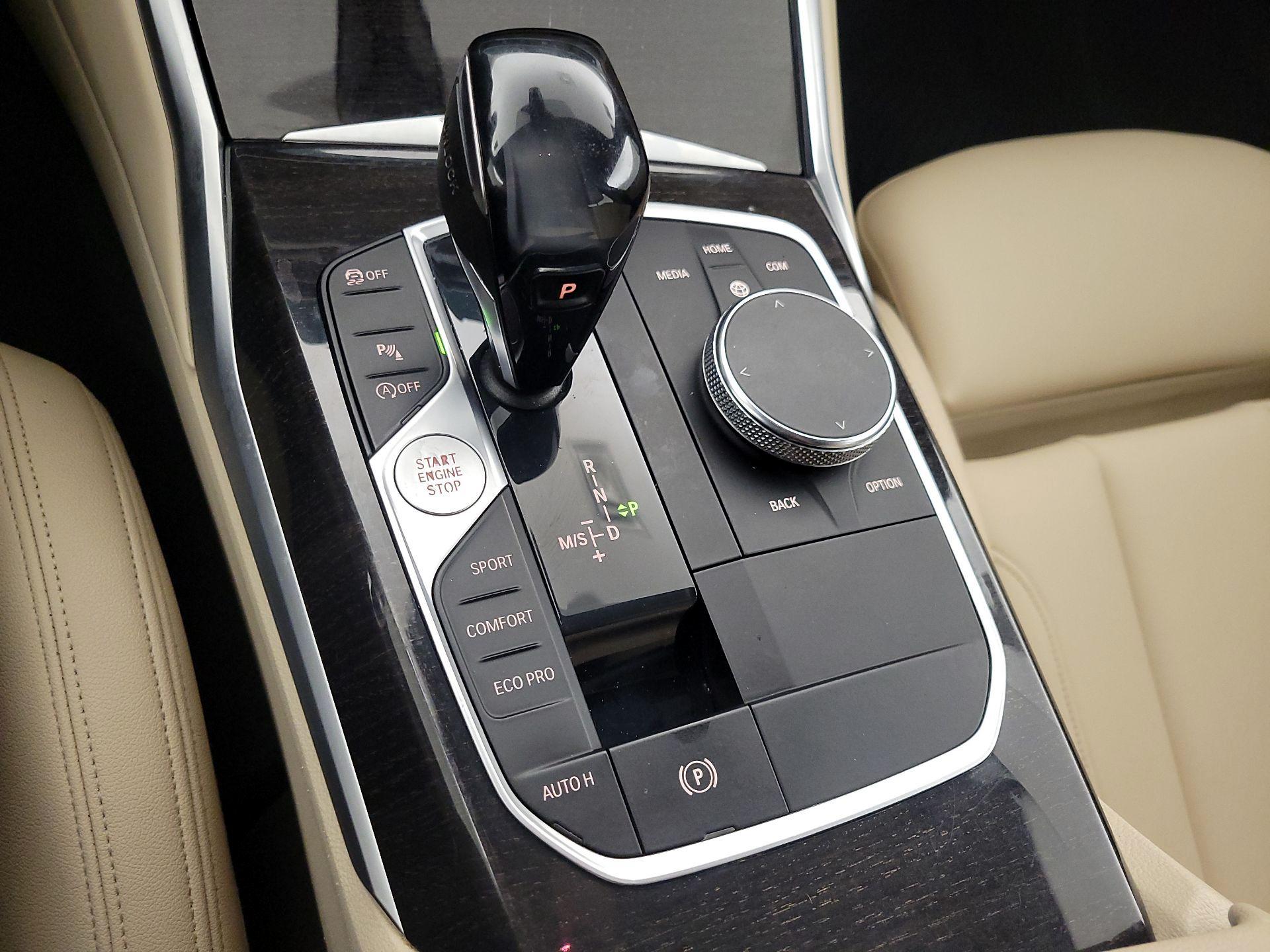 Thumbnail: 2019 BMW 3 Series - 17