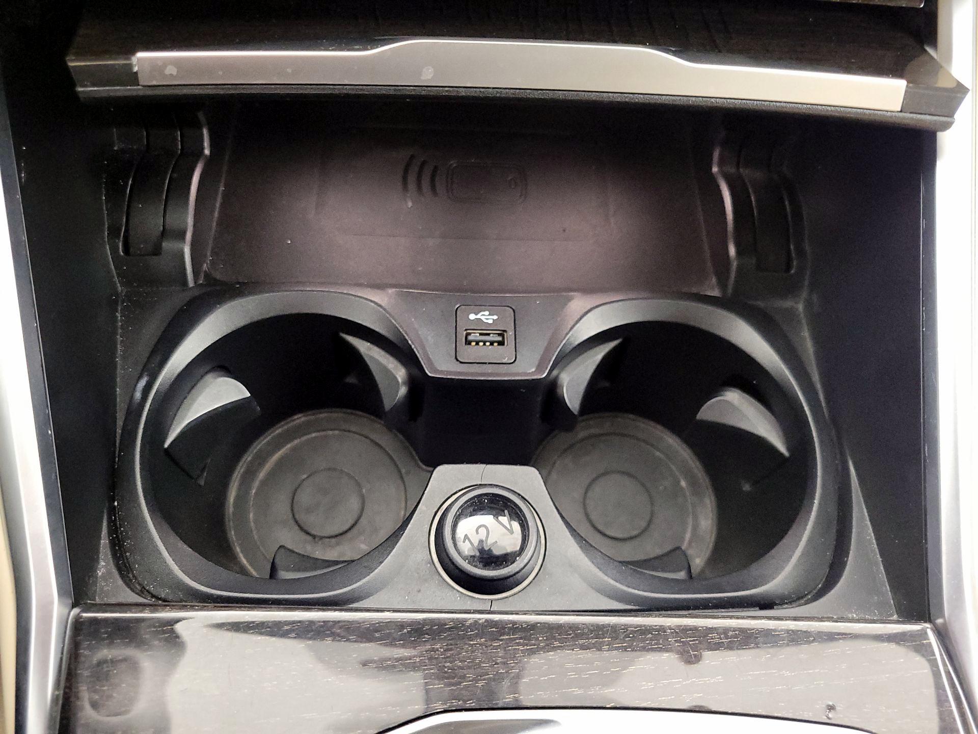 Thumbnail: 2019 BMW 3 Series - 18