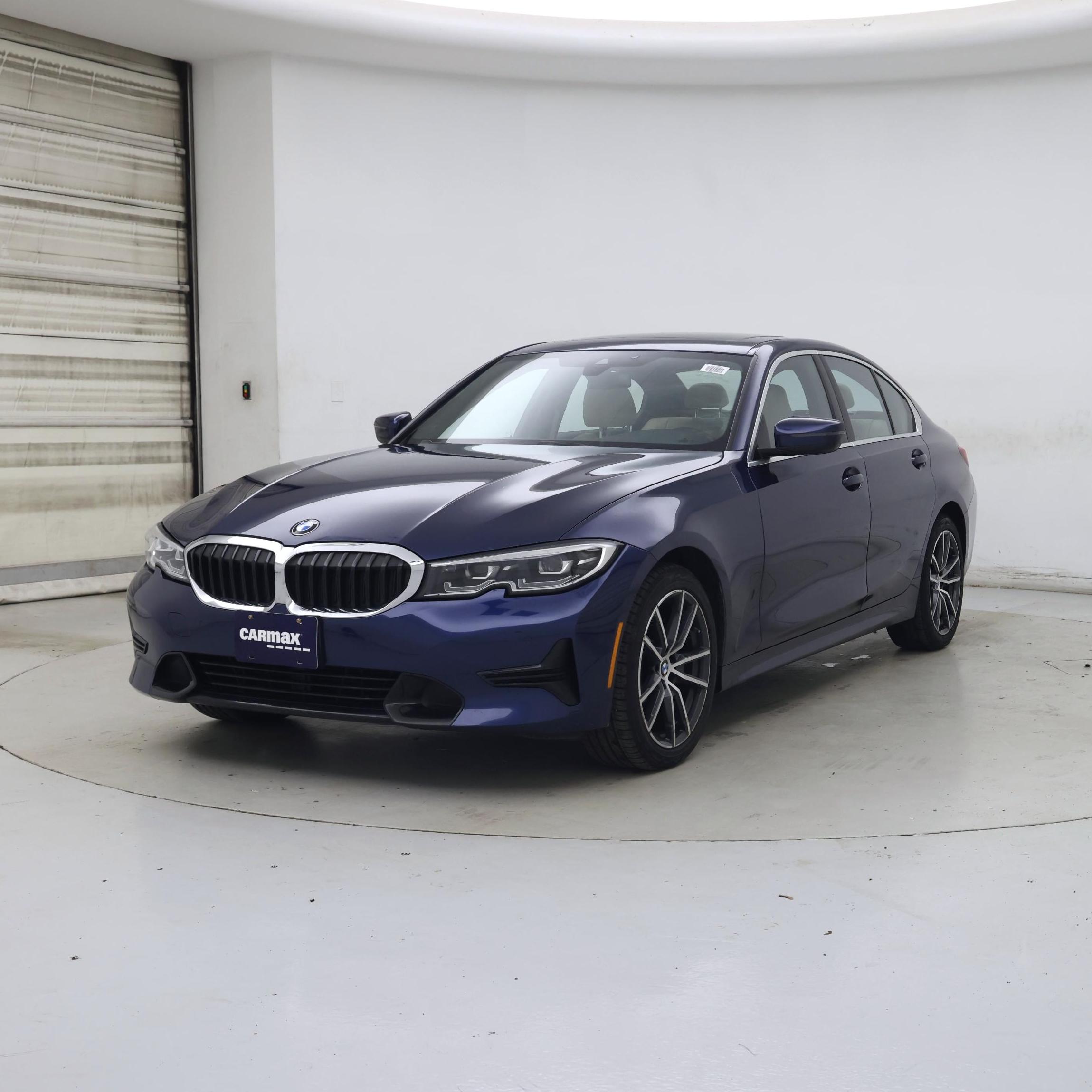 Thumbnail: 2019 BMW 3 Series - 4
