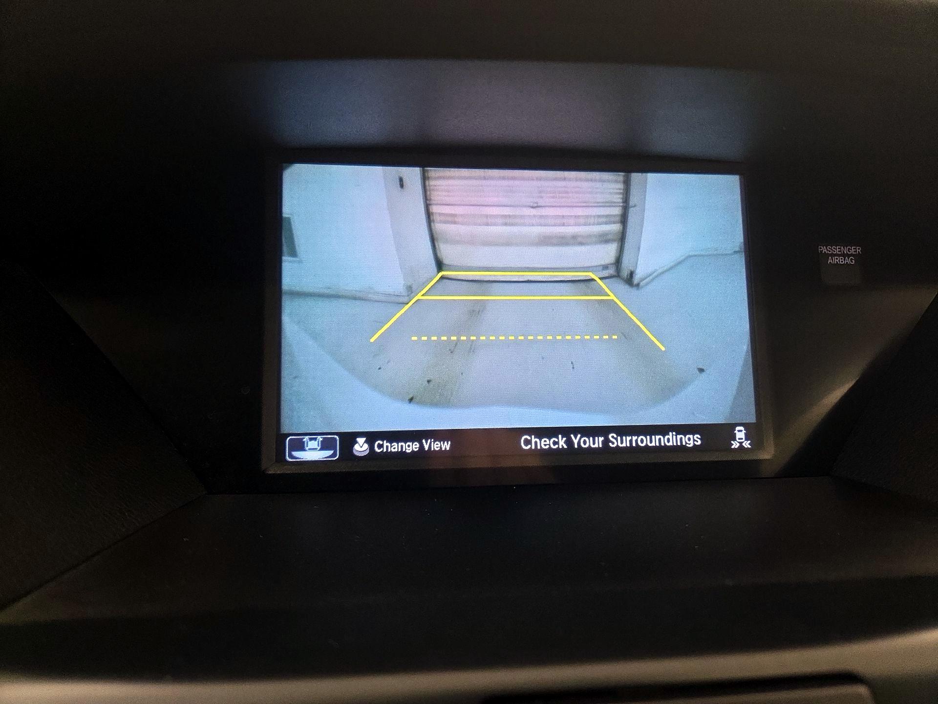 Thumbnail: 2020 Acura MDX - 14