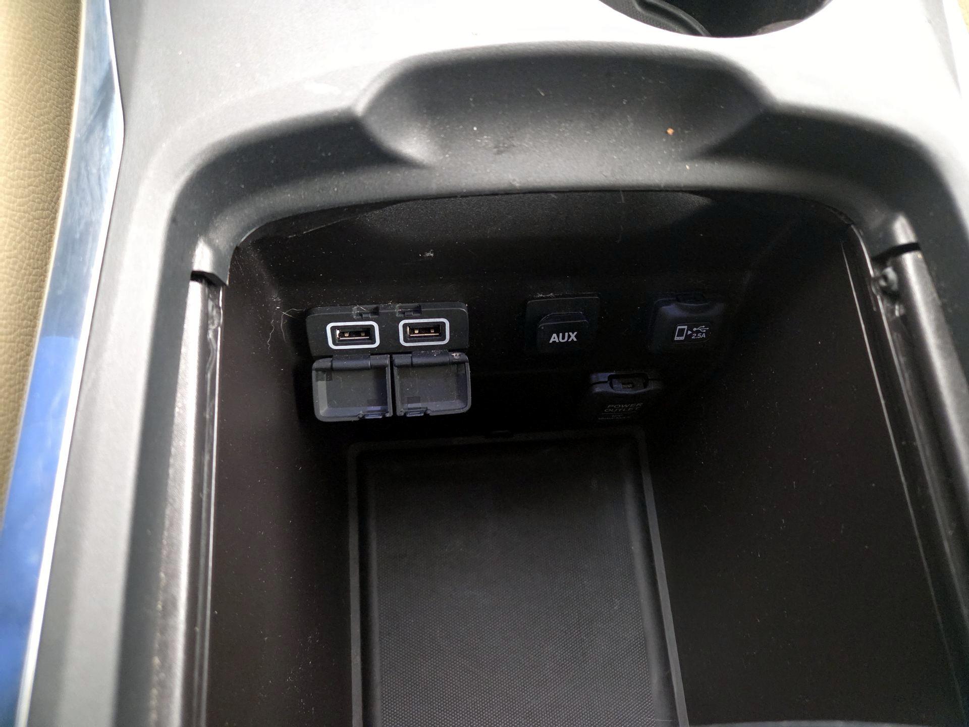 Thumbnail: 2020 Acura MDX - 18